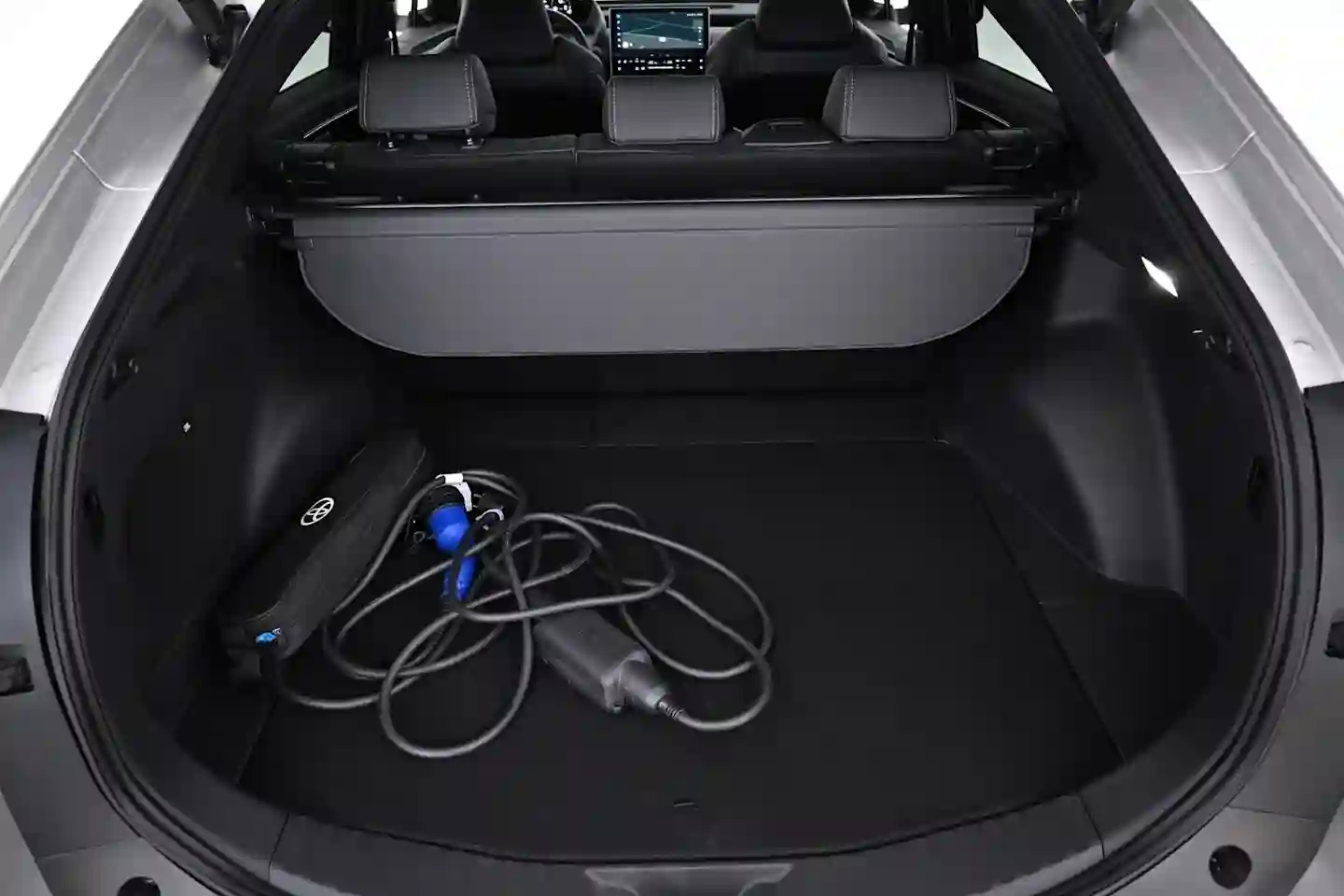 Car Image - 6rB6haoYdTc9qHKboVgCT4