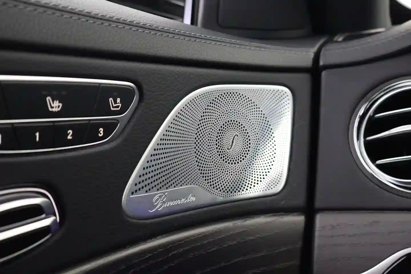 Car Image - 5xys08jlpnOEwu1cxMBSn5