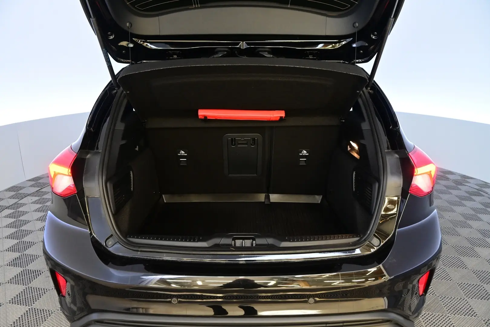 Car Image - 3dTm7E7ugcgN3BS3qUZbQH
