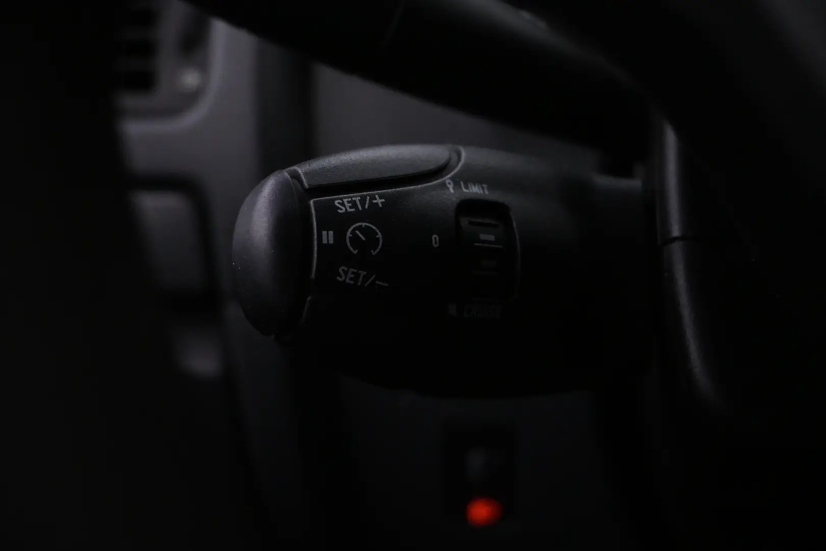 Car Image - 2x5xRauuoKXnkGe6QrqeH4