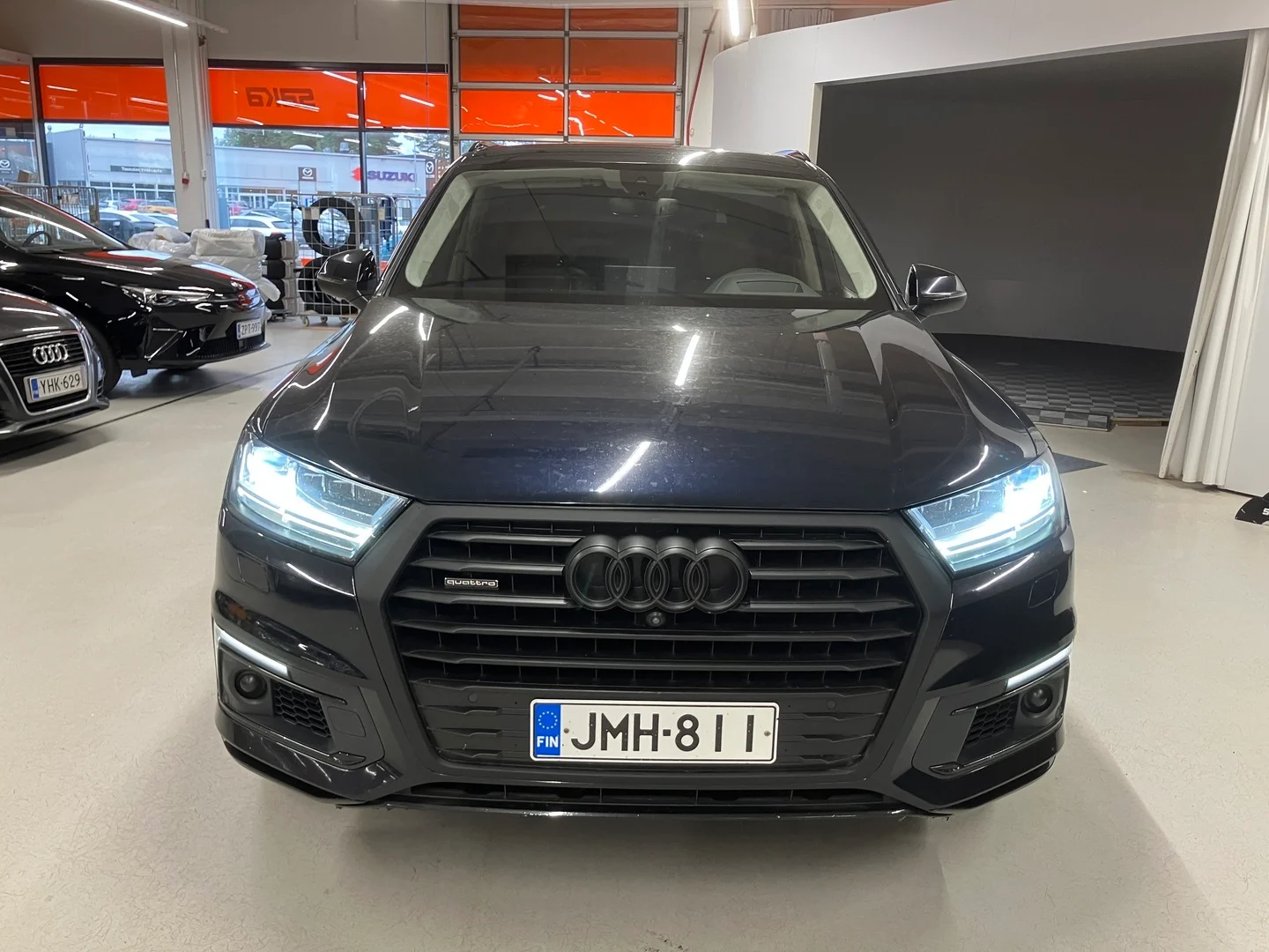 Car Image - 5Lgw1Z9RekA5dt6XQx07XN