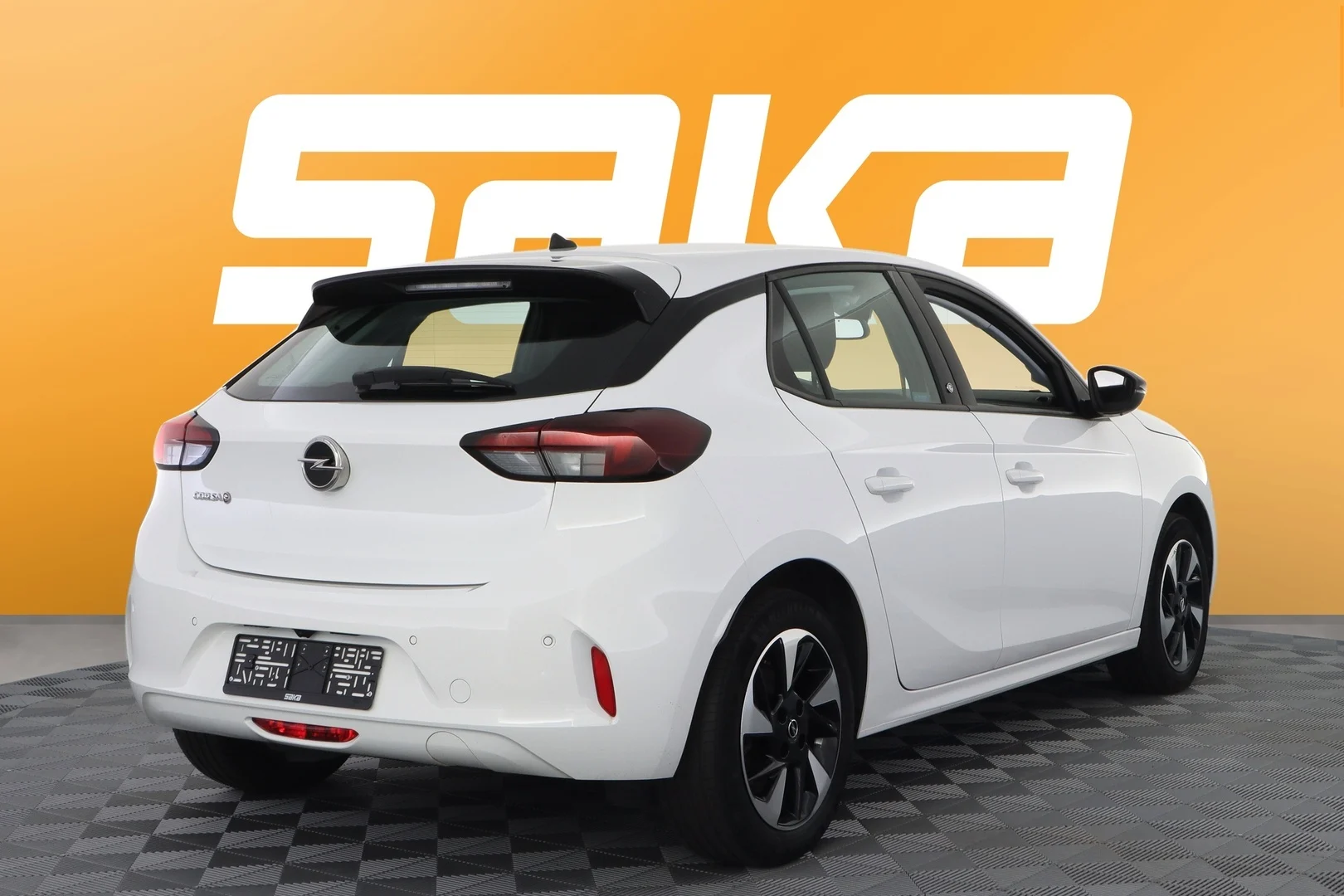 Car Image - 6Bf0mkbeDK3Q9K8roR5m9S