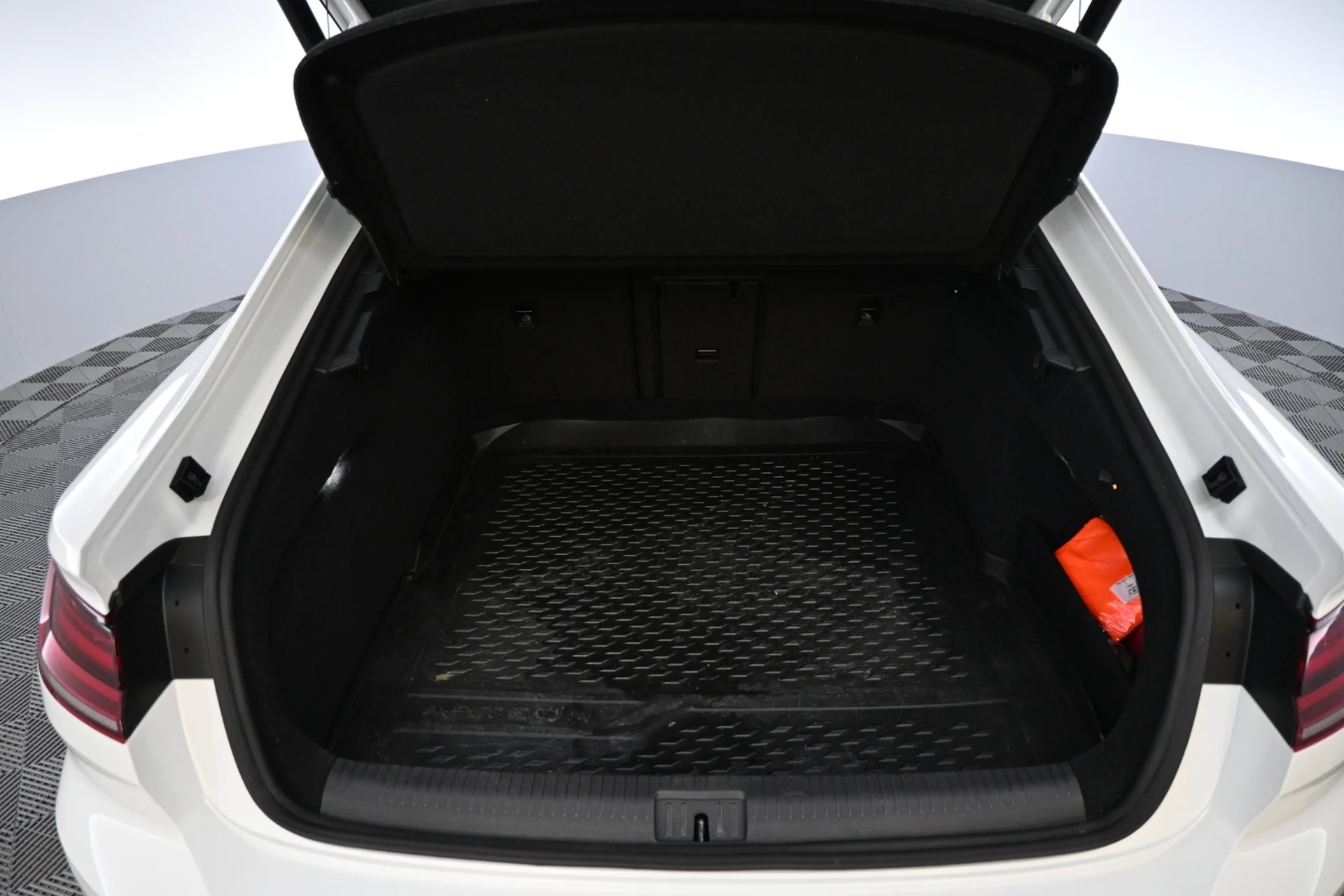 Car Image - 66nspxjrQw4IixKykp6mCp