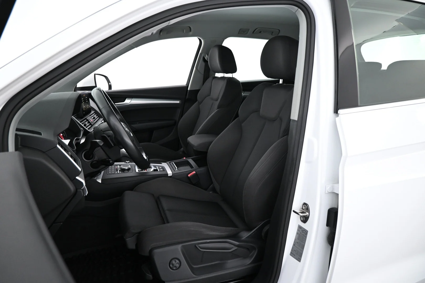 Car Image - 1TujvfVJA5x1ke5AtZOejQ