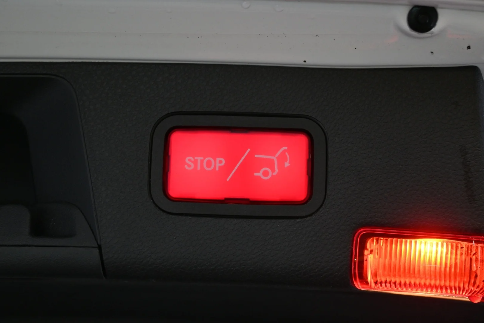 Car Image - 67QPSRZQPLyZaoZXsnsQJL
