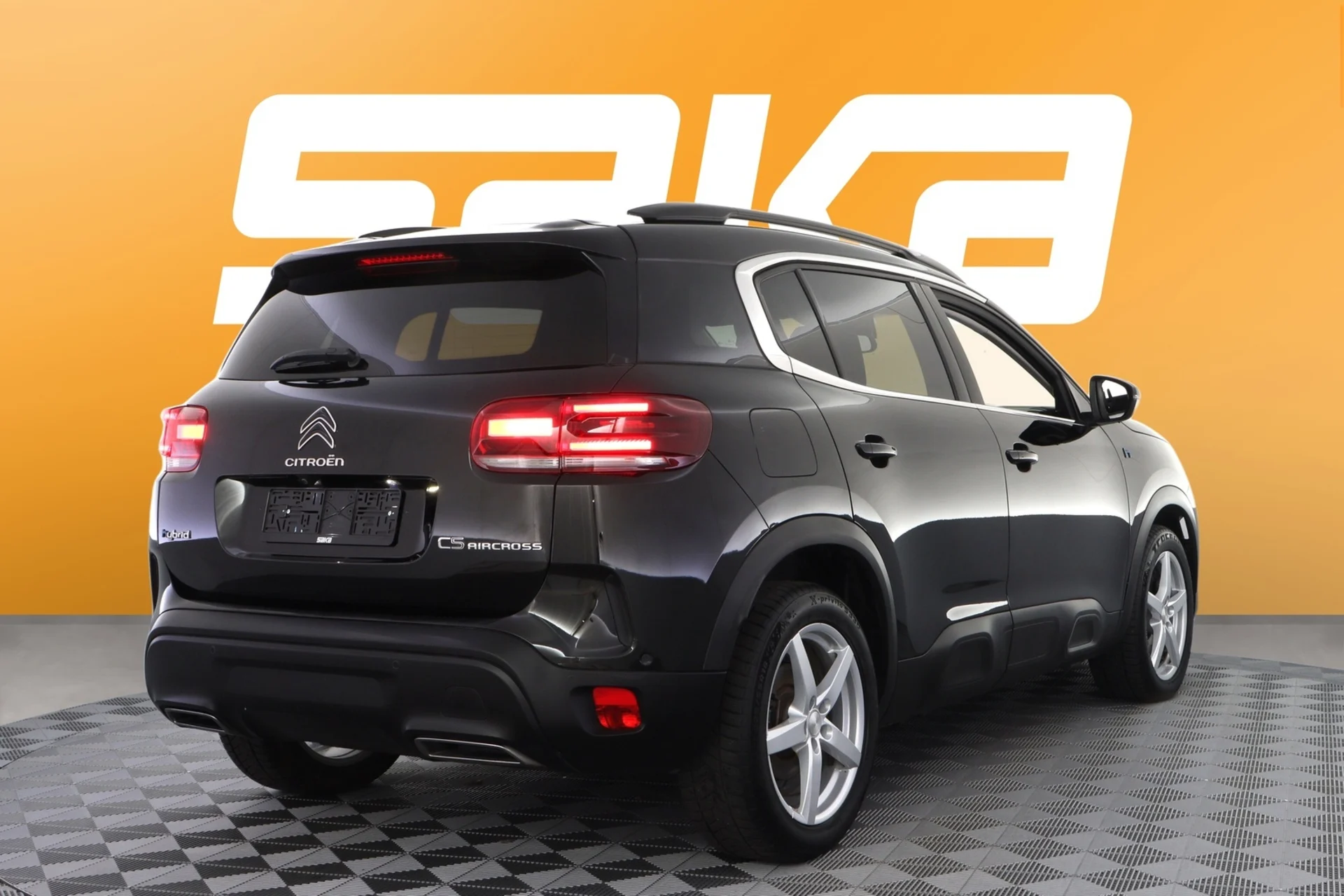 Car Image - XsWKfu8tm47vI70T5yEua