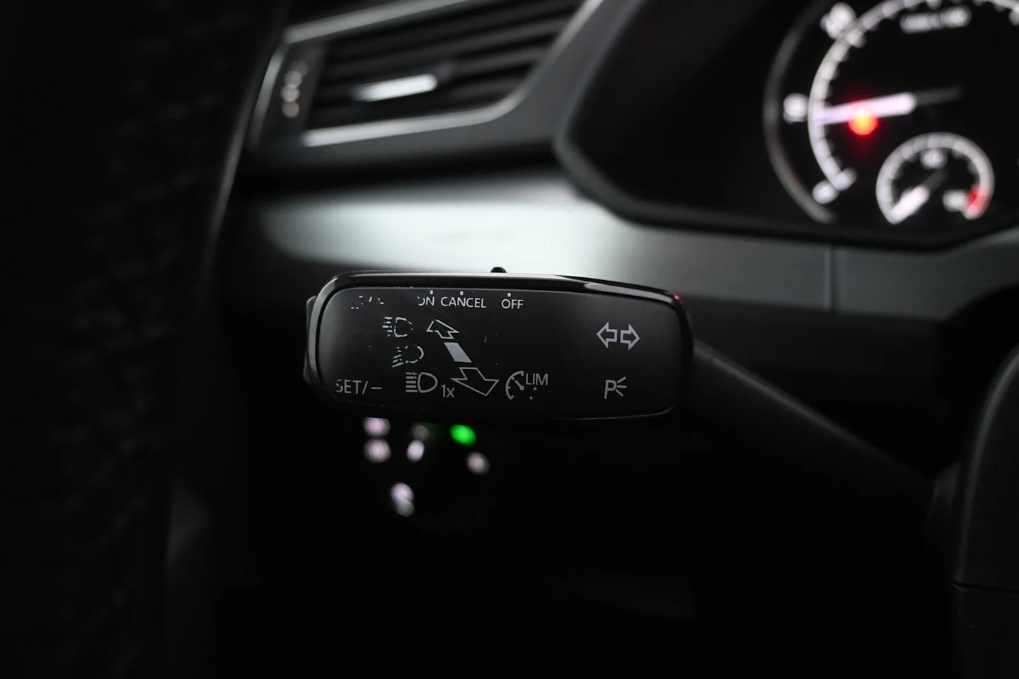 Car Image - 7Gl8gUIxWy4PEYteiOrI8B