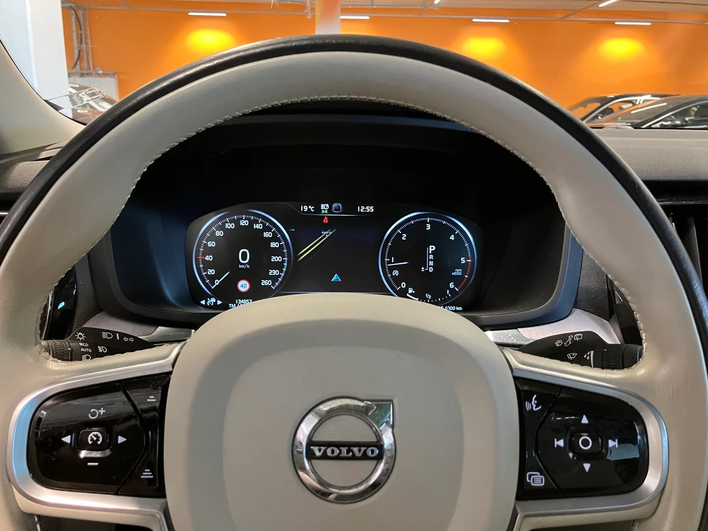 Car Image - 4RFge1BdPspyDvhOttwuGq