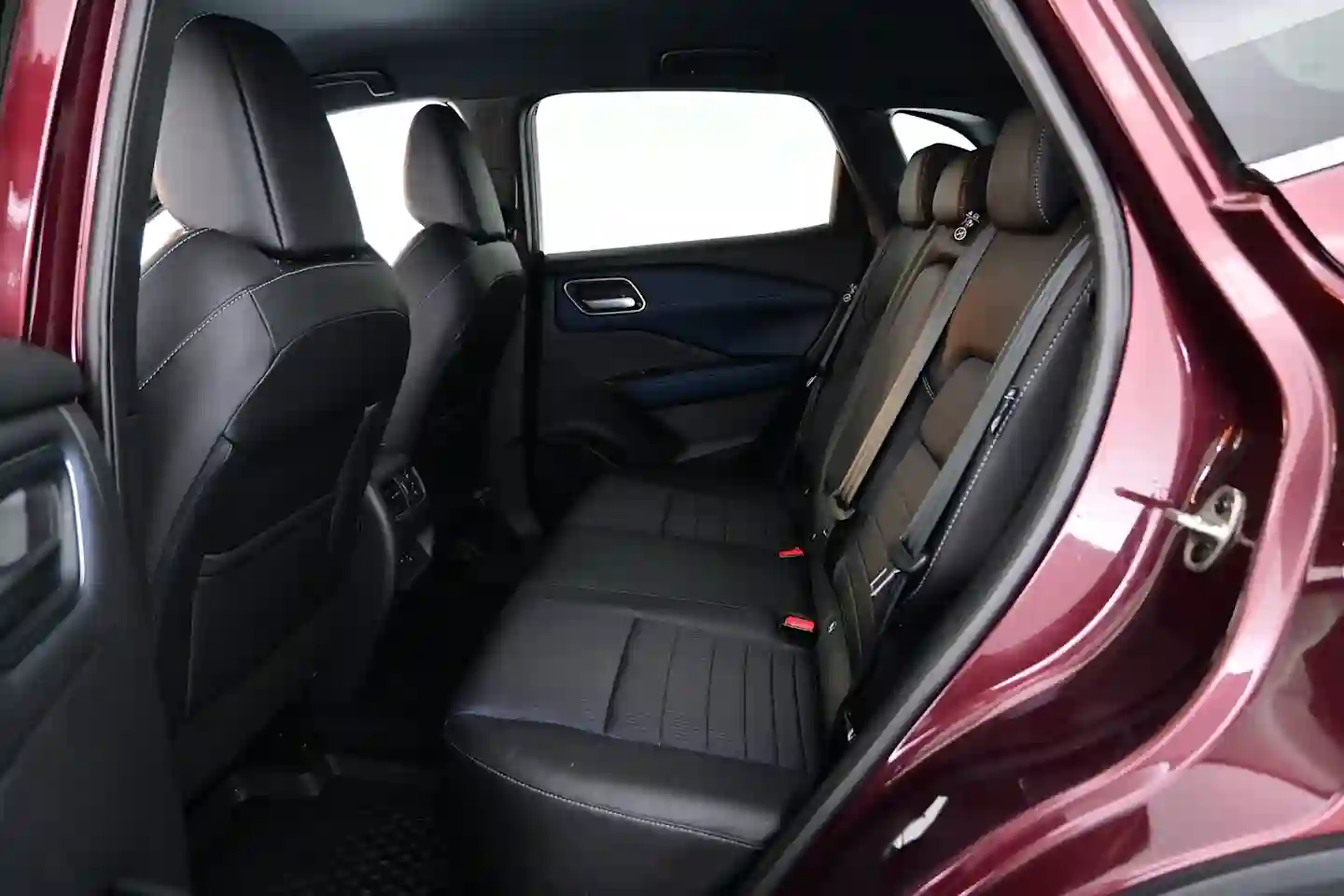 Car Image - 468XdgUQNSbOxbZIAdkKB