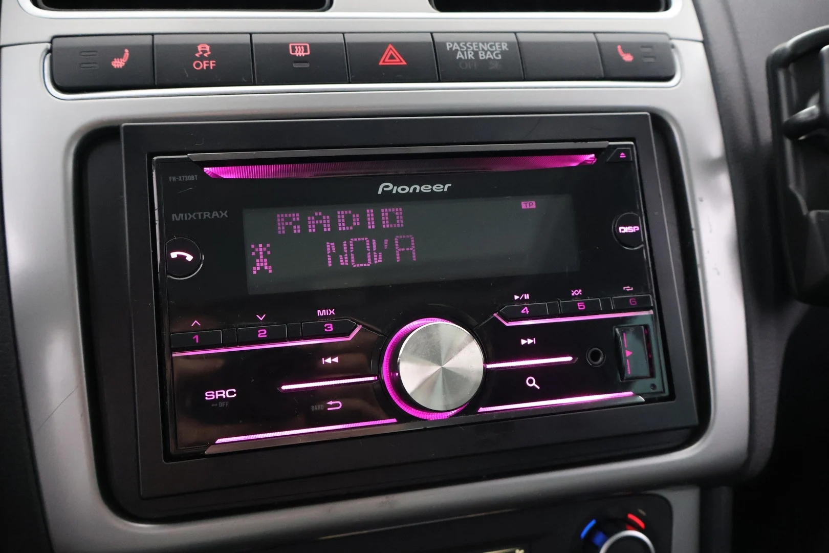 Car Image - 3Ddq0sScoj50yTz10Vwi2Y