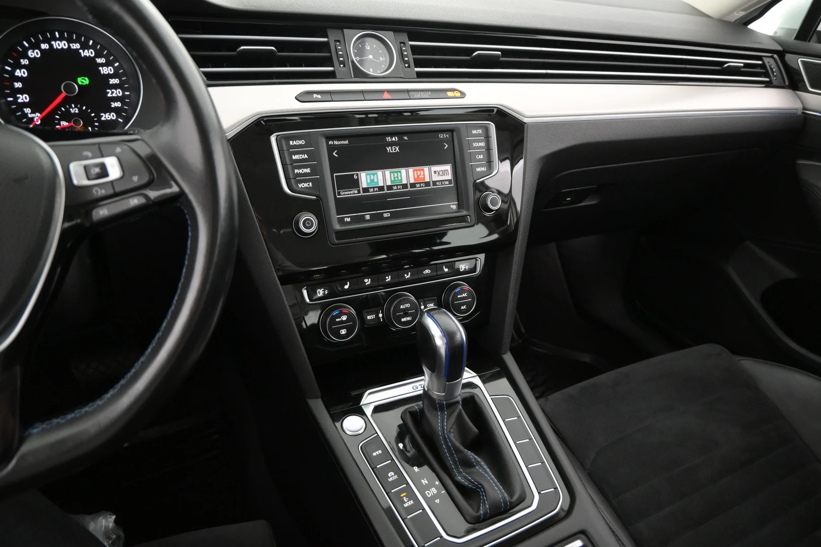 Car Image - 608Y6BgCis1zR3TM3gtPPL