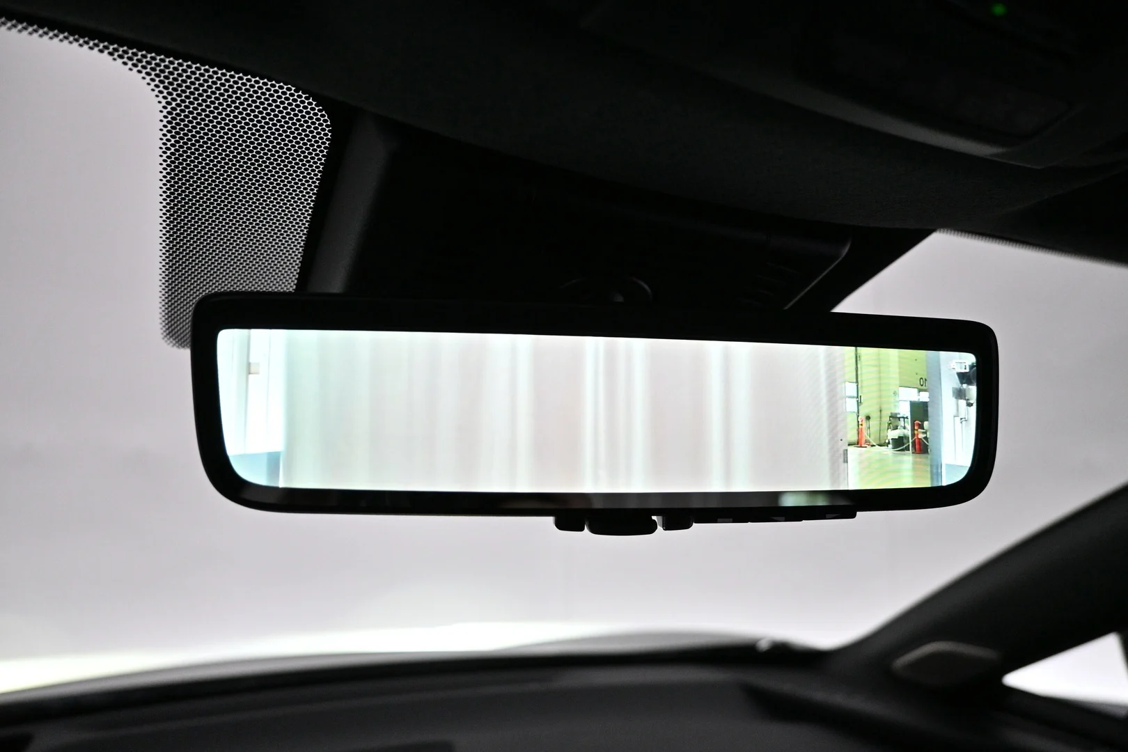 Car Image - 4O1lAJfZTfcvfNhEkkeCMz
