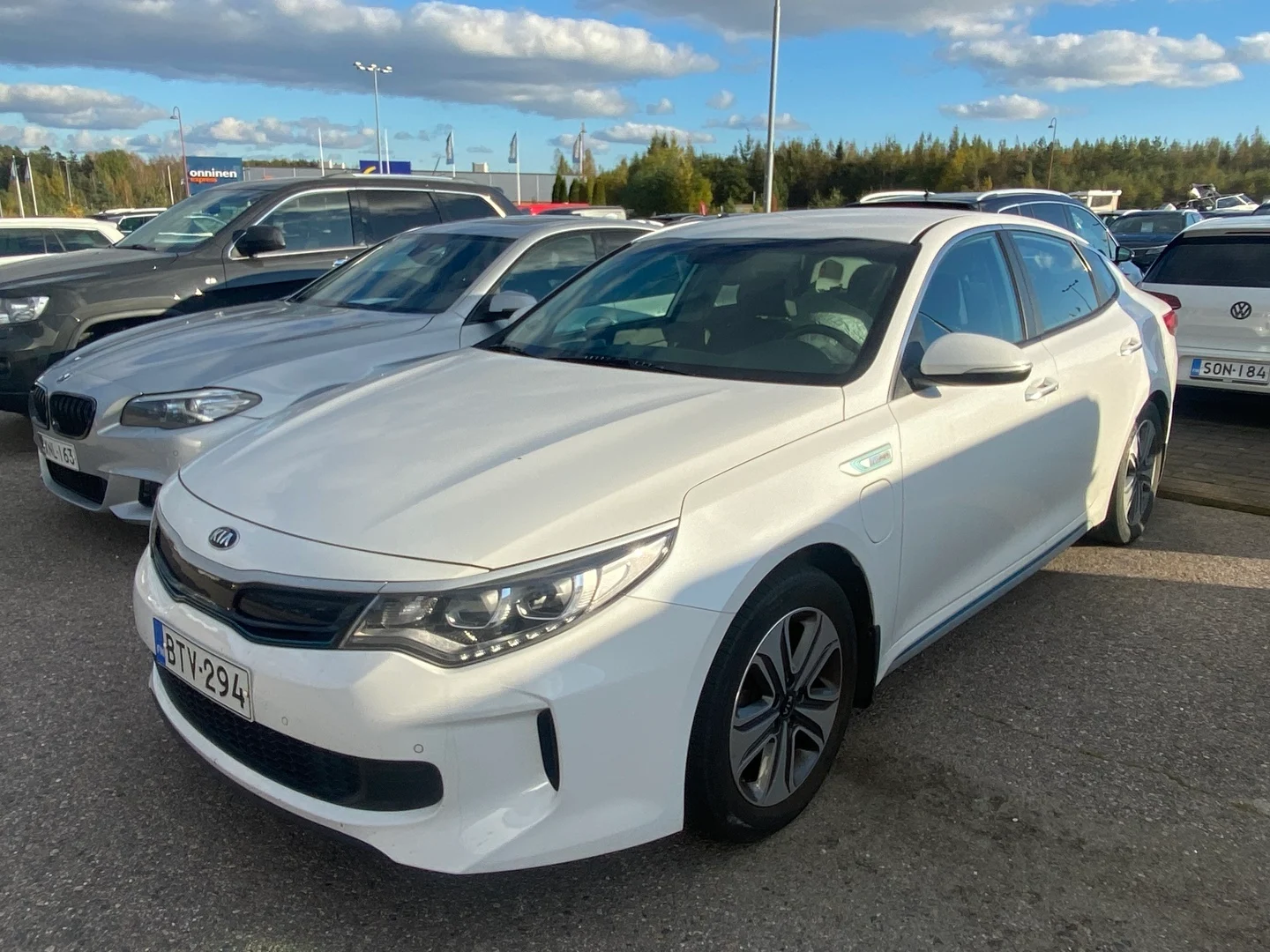 Car Image - 5mTRxSEjMuqV74F30CZ7T0