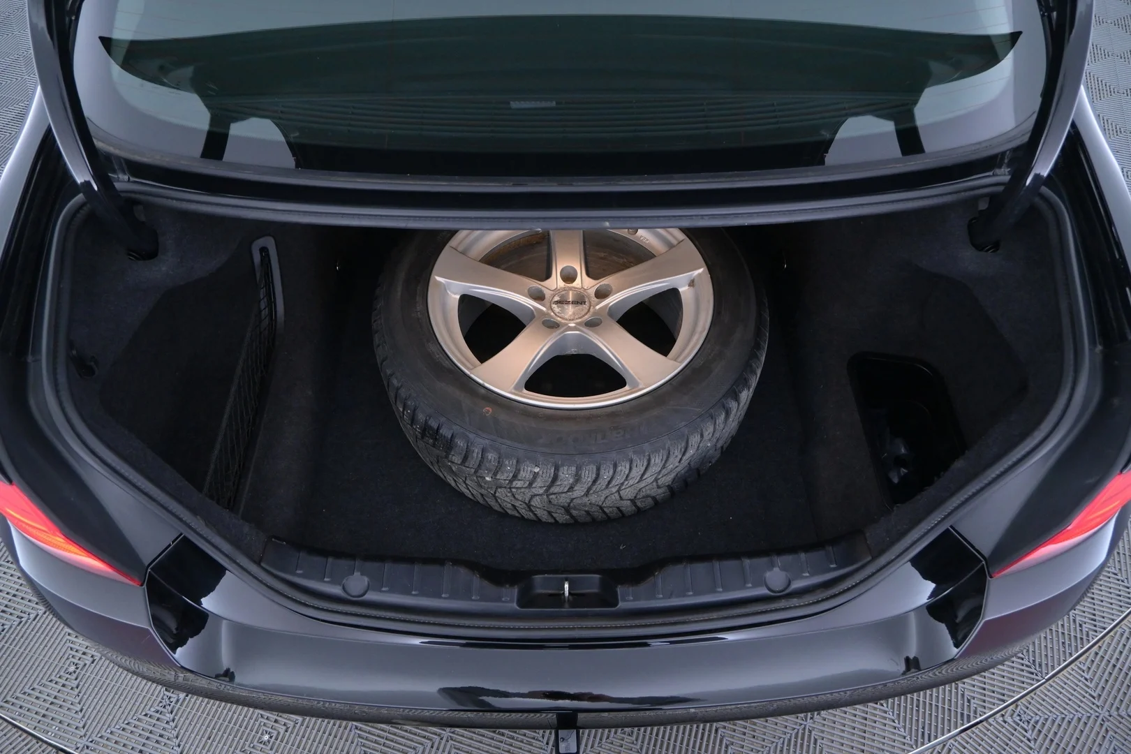 Car Image - 5rKLE0ywY21gE6GvI7iHgu
