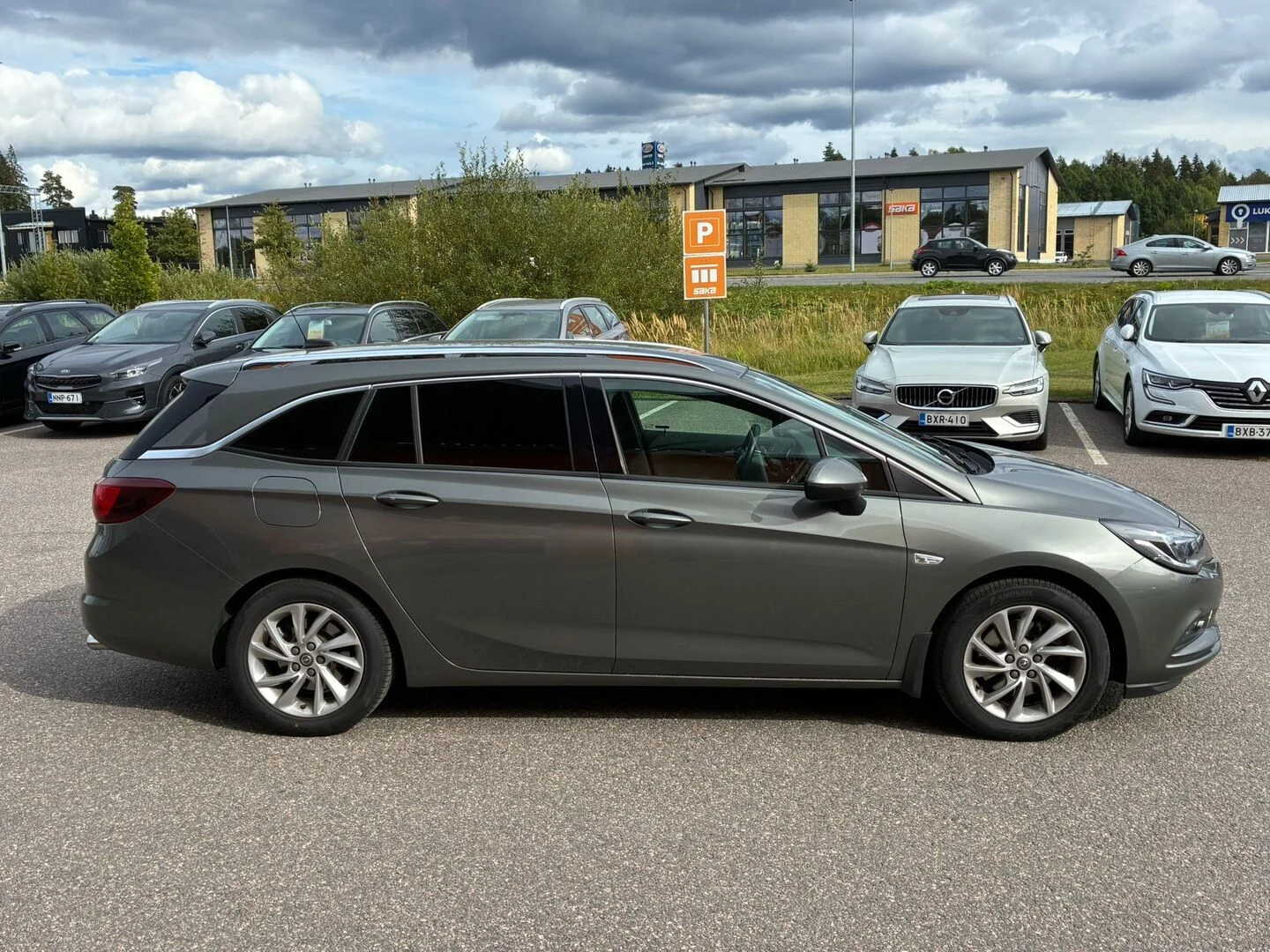 Car Image - 3eTyKWVT3R3A73YFQdkeq1