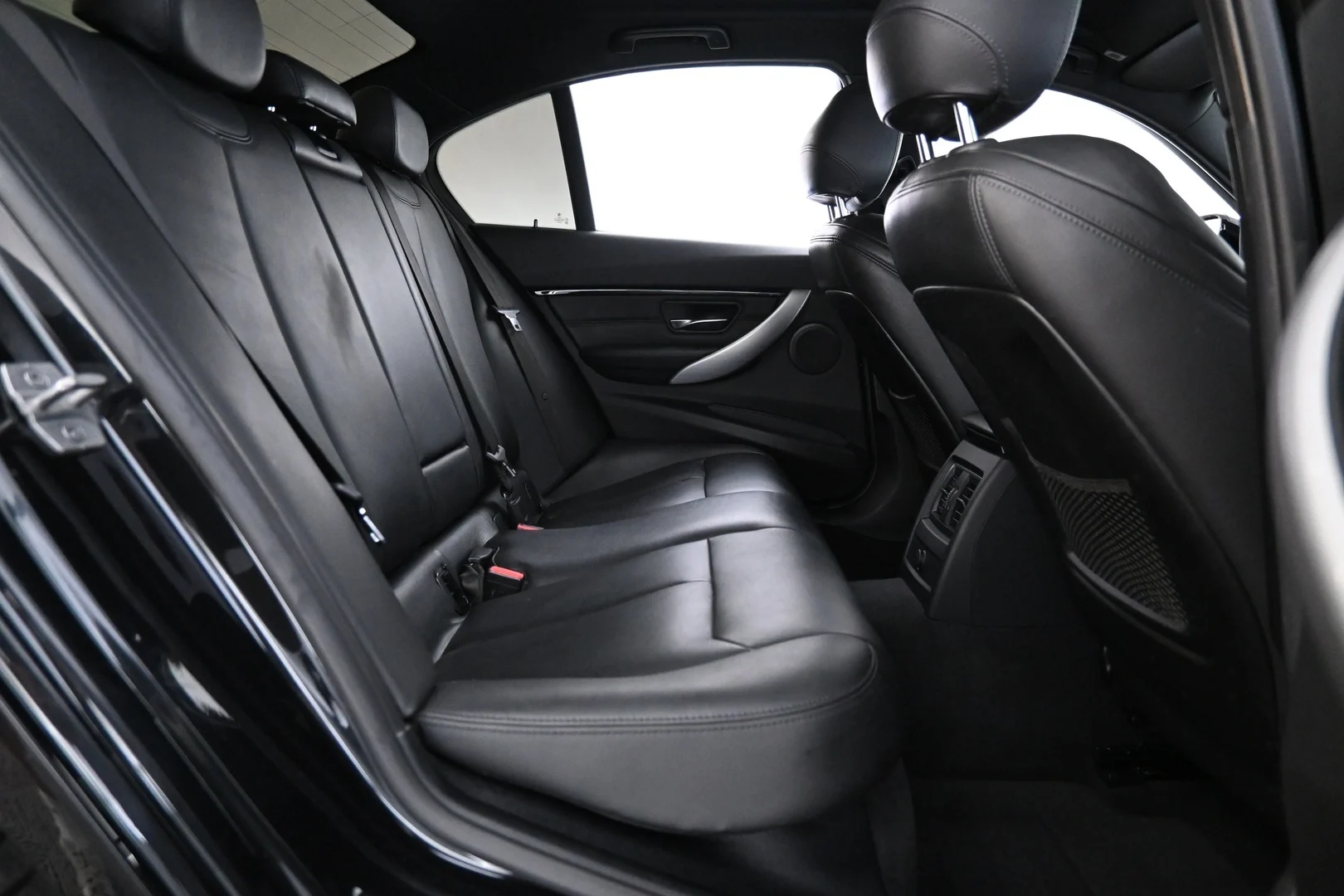 Car Image - 39hLMPnR6pdJIWtNe0SeWb