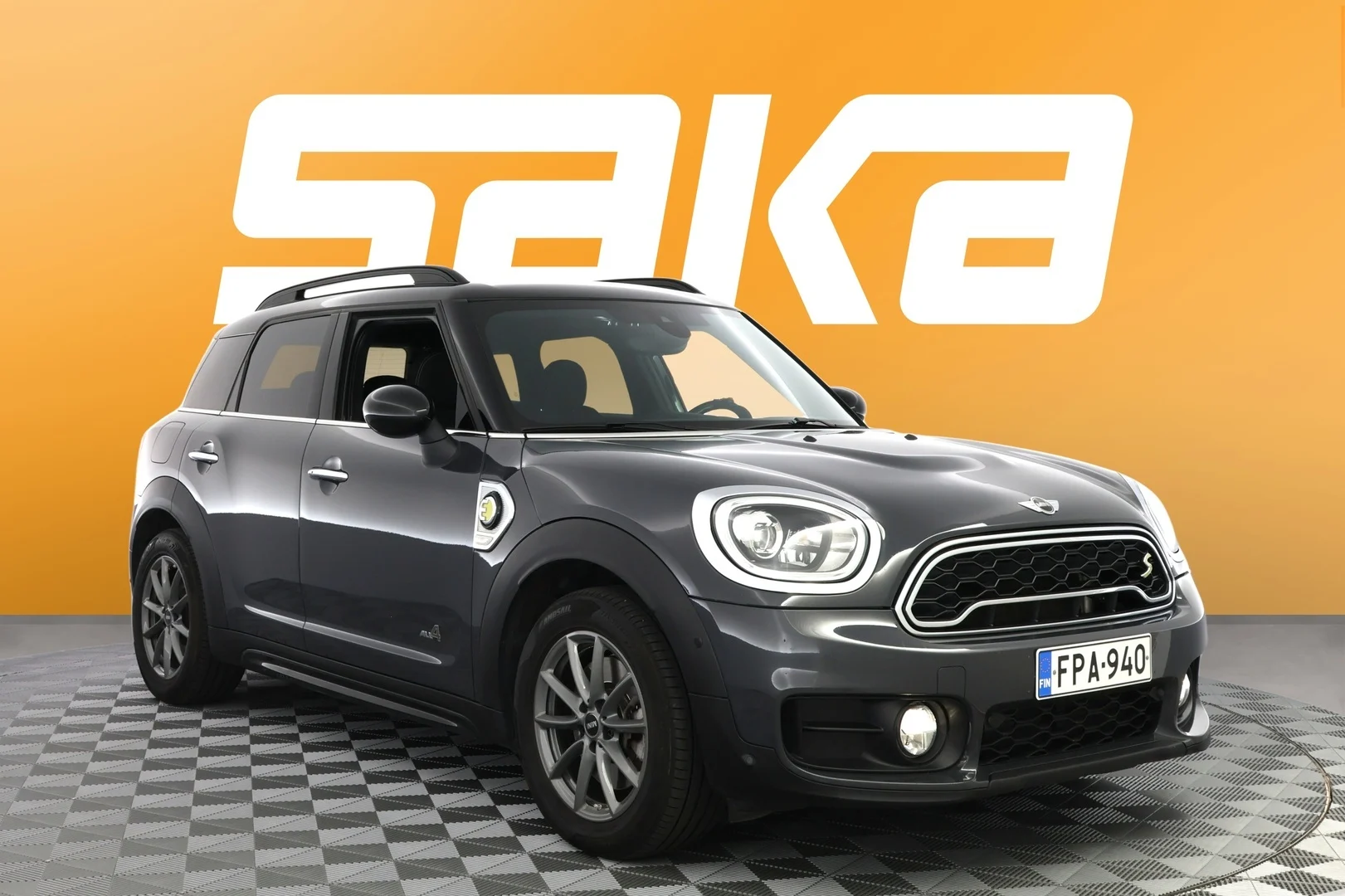 Car Image - 4HUTz1H6Clo1RrxEE4EAVk