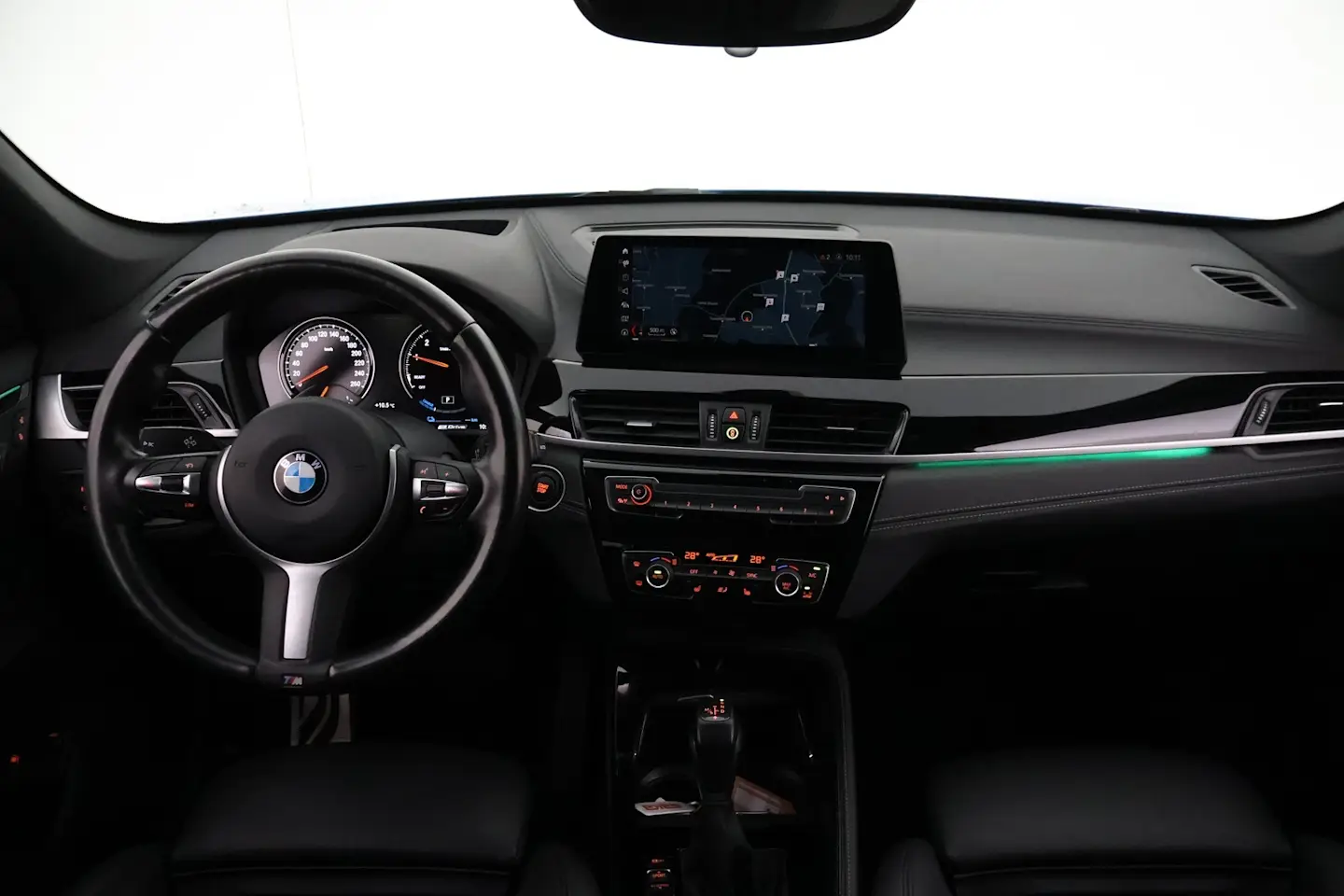 Car Image - 28OmVtr81YY9QiInBpXyv2