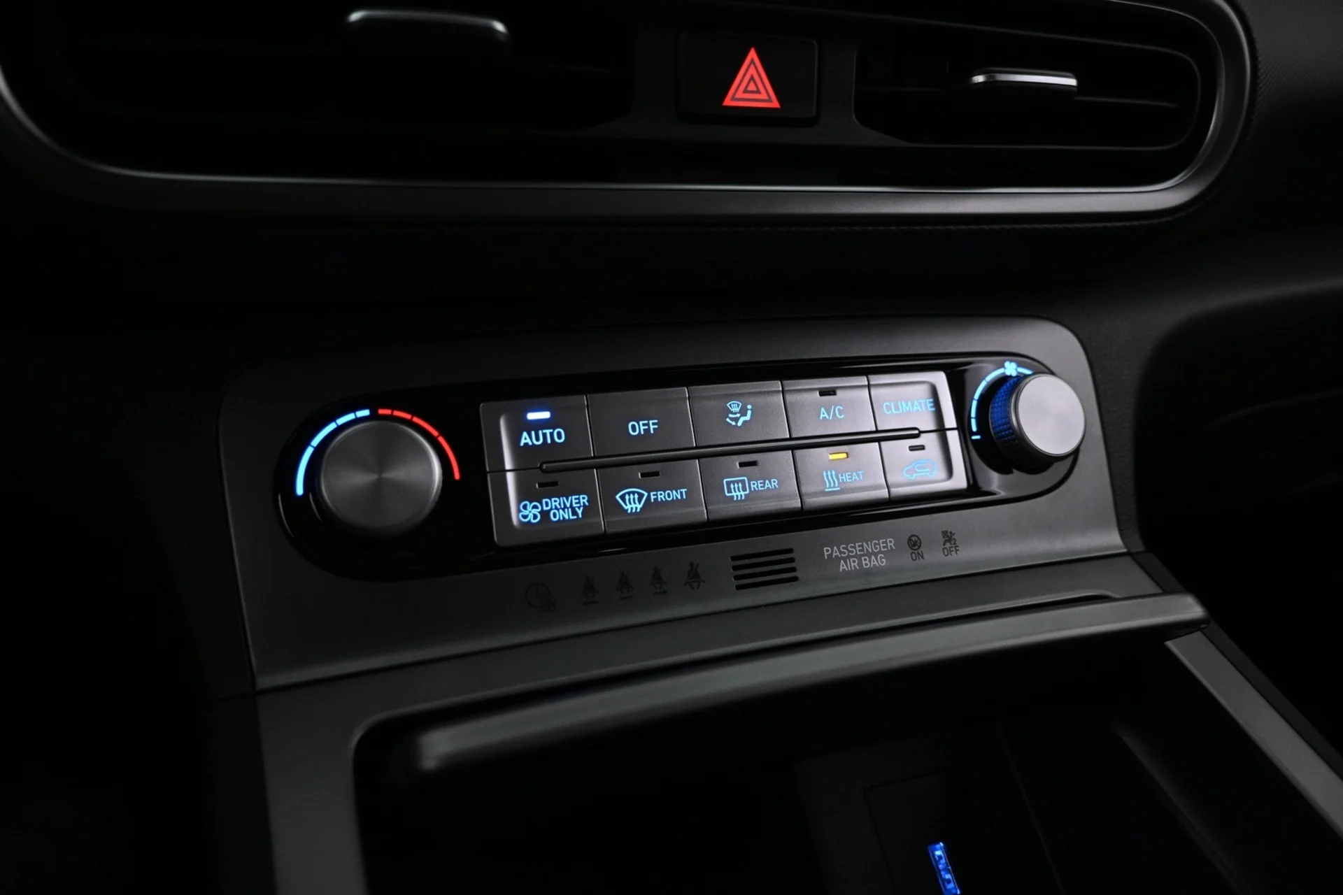 Car Image - 5XDzz3aKqz12slTqWoakPS