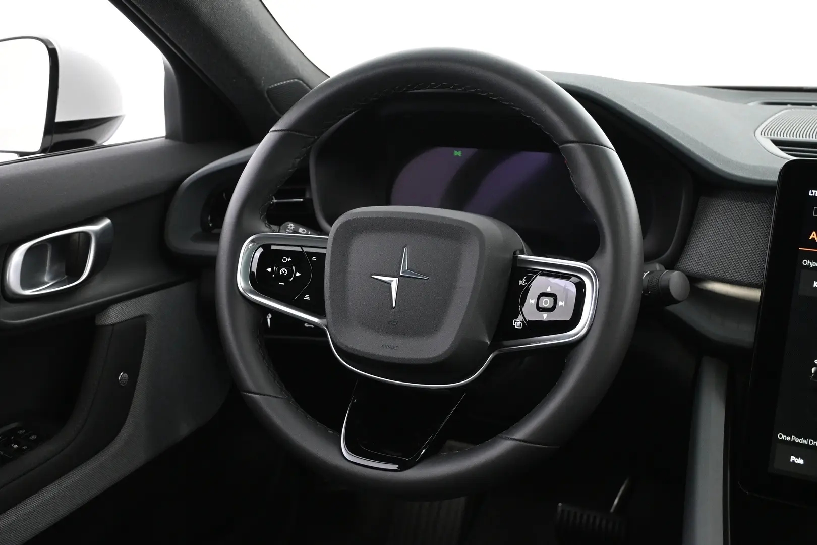 Car Image - 1HBPEfTzW0mCTPN1XEEJzj