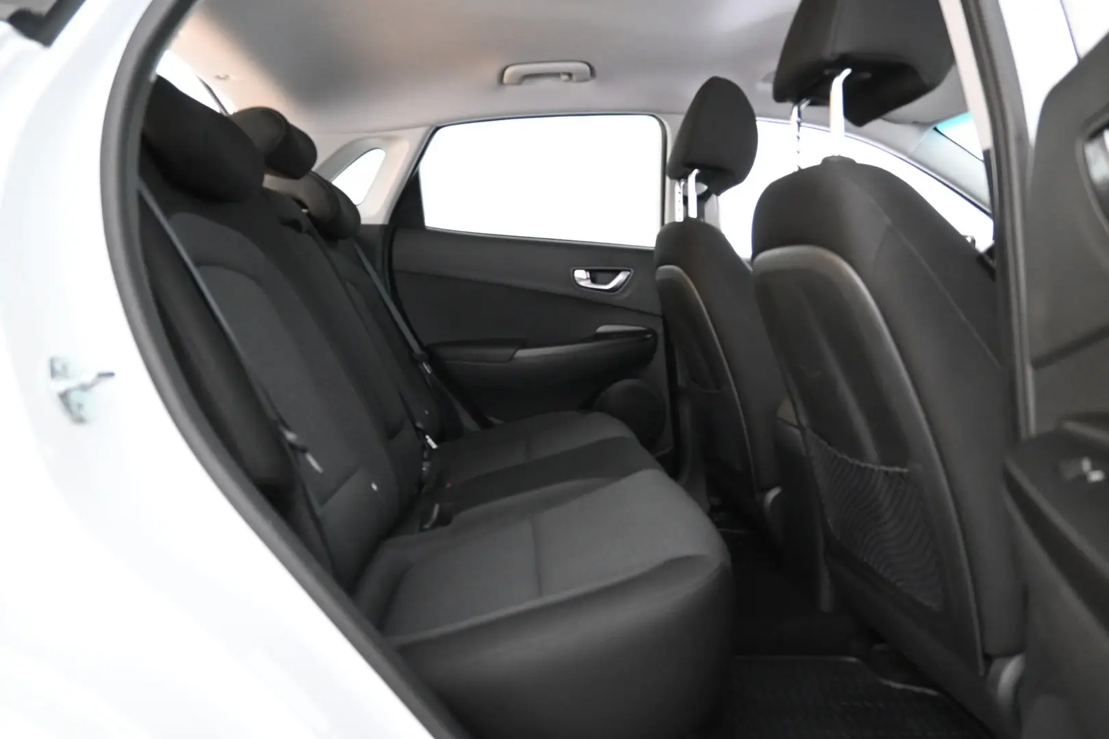 Car Image - 3Op5XNjLzVi8AiK4qazNKc
