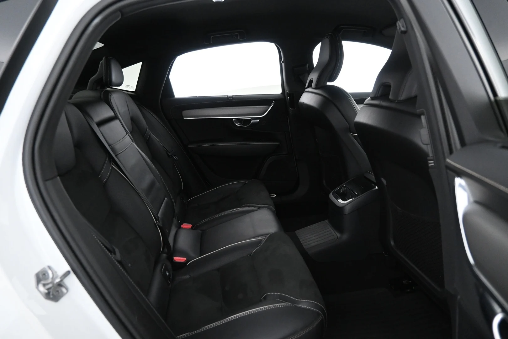 Car Image - 2q6MQuQaJgb1LMOH2yTVty