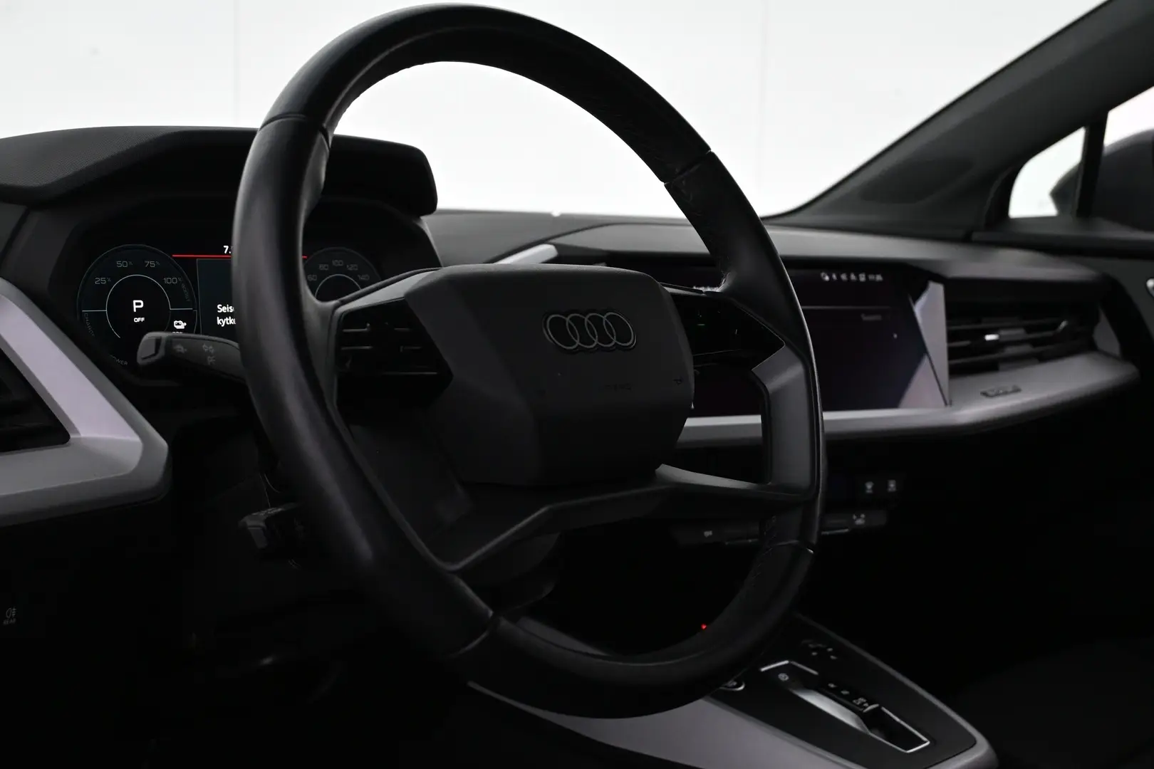 Car Image - 1lfbnyy9TjBaC5UTyFuyGm