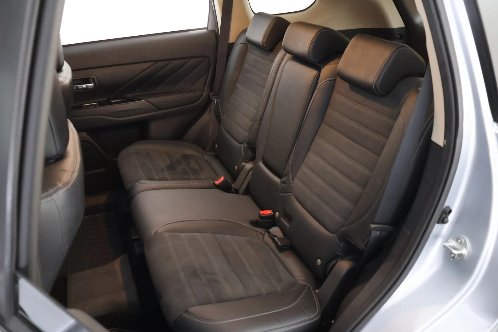 Car Image - 2PVogWoIkvF2qekDAU72qg