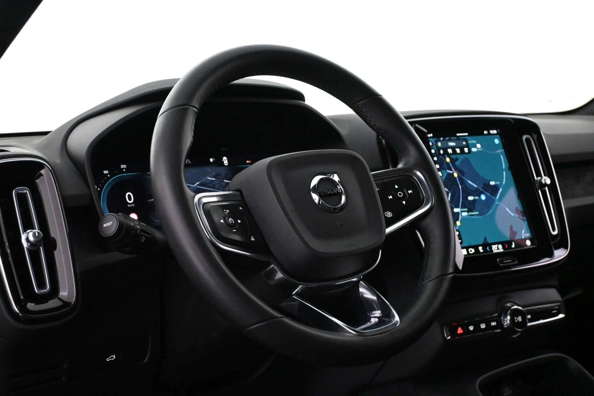 Car Image - 5XQTEttR8lZ1OeqSzXeuiu