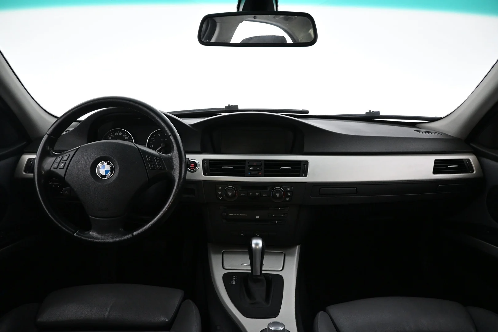 Car Image - 6GdwbLqHN8RdgXXlZhnTJN