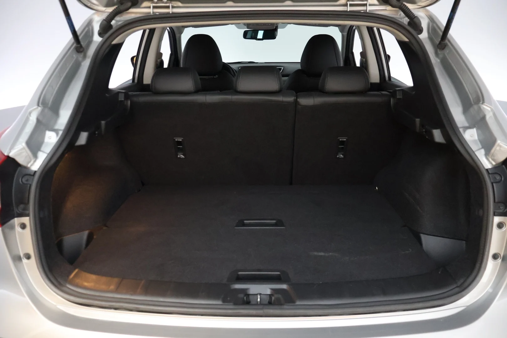 Car Image - 0REP2jhGhfUacdkyj3VXB