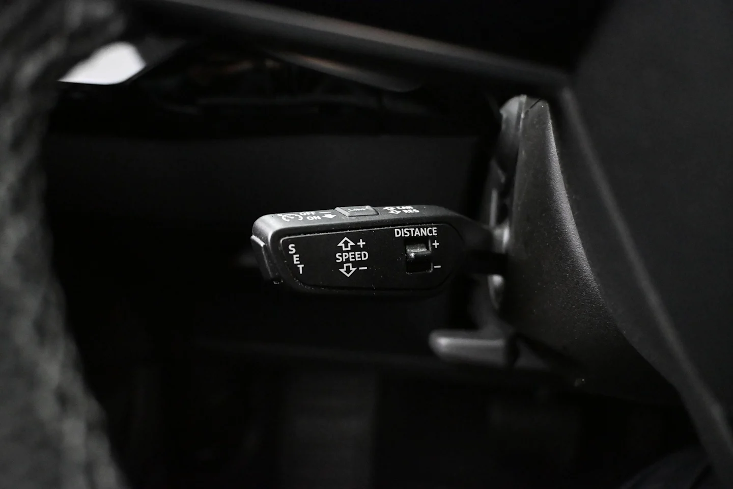 Car Image - 1GyNuTq3Dzl5utxZIqqOyl