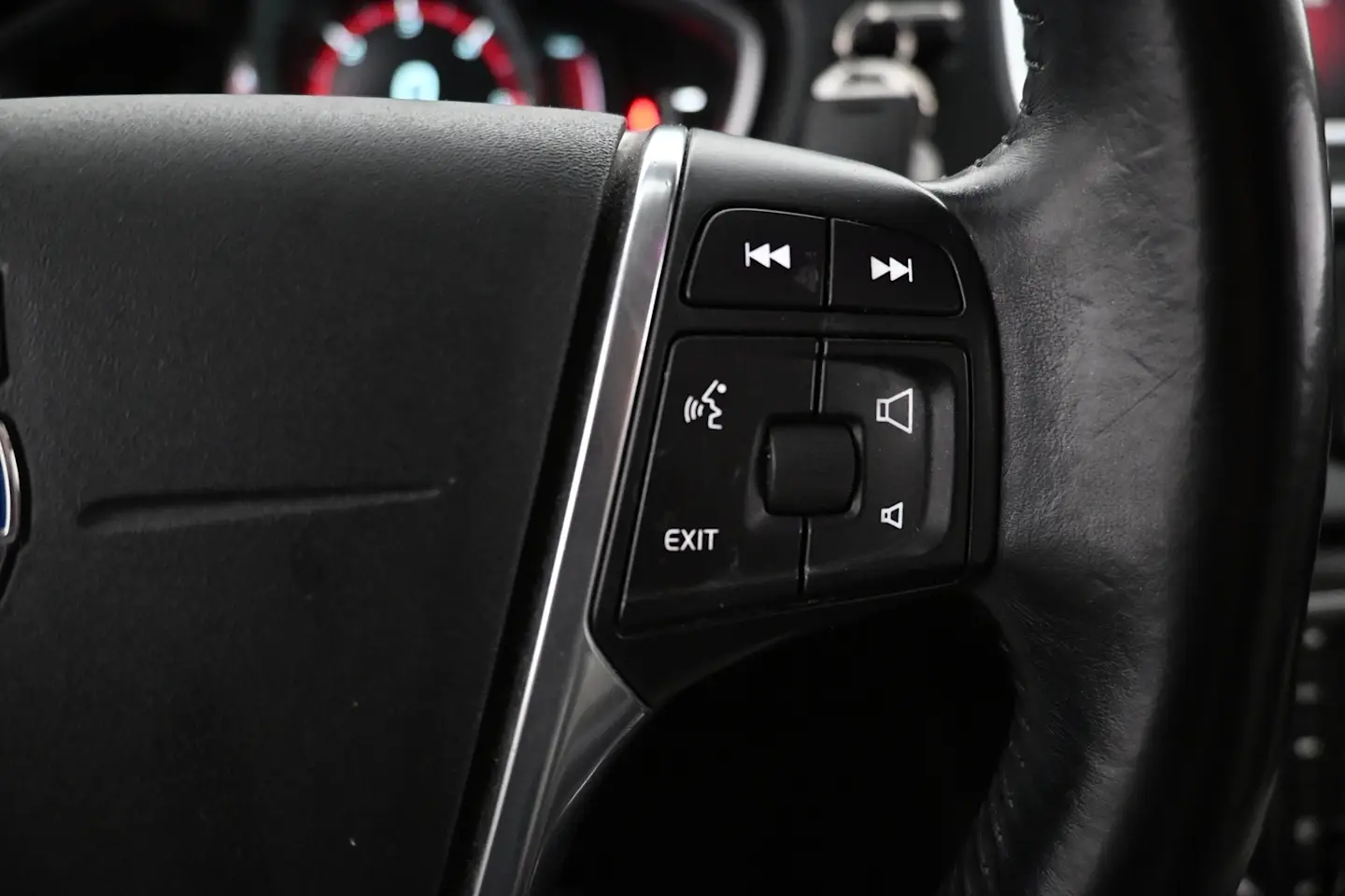 Car Image - xpyeLHHjzyQDfsvrv81JH