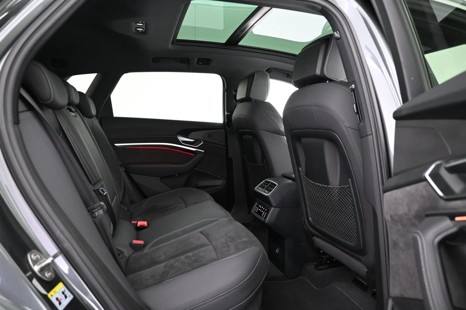 Car Image - 4ePRItzChQe7Ljx0gMbsjD