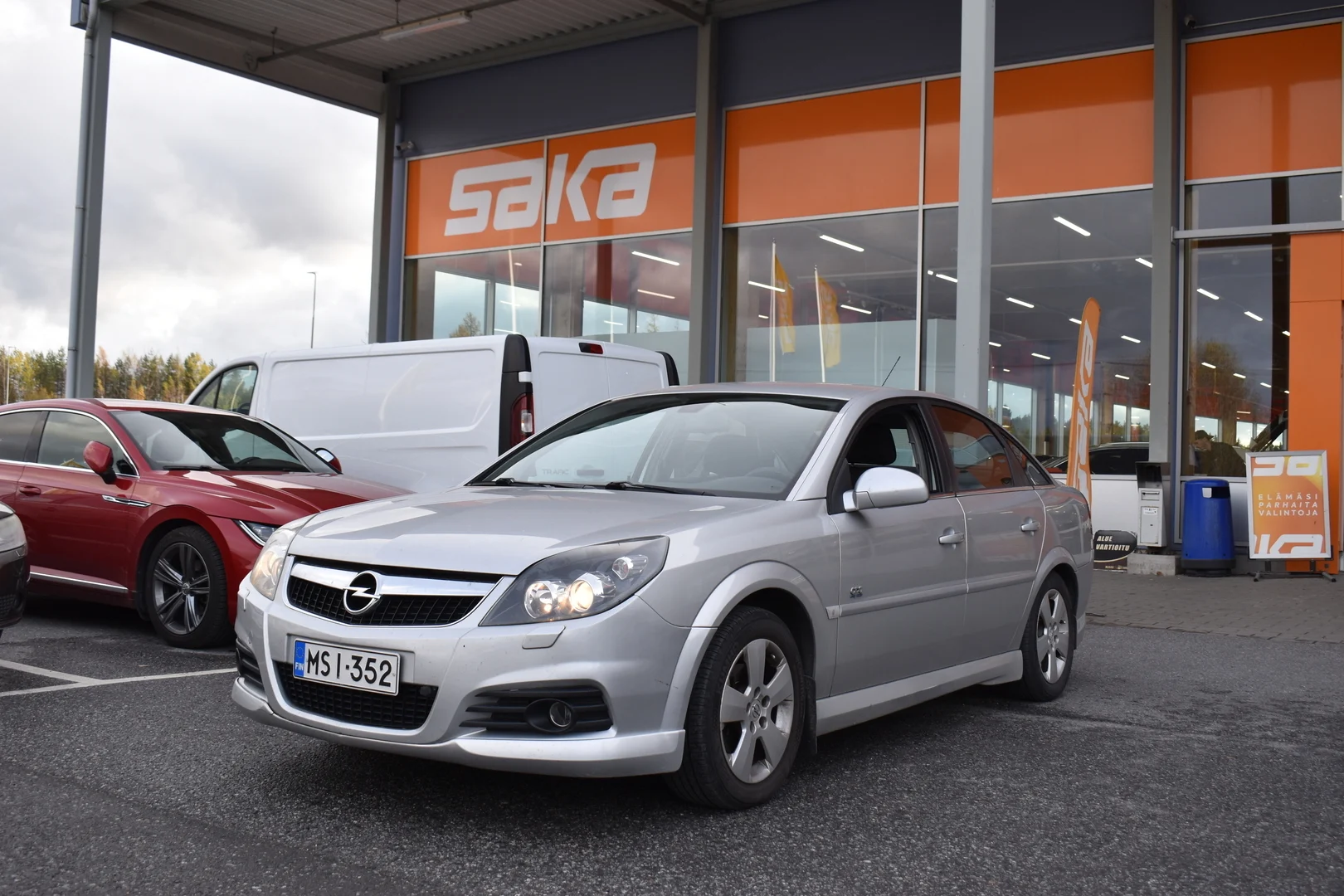 Car Image - Q9dK3XQl7aCYzATcJKQxc