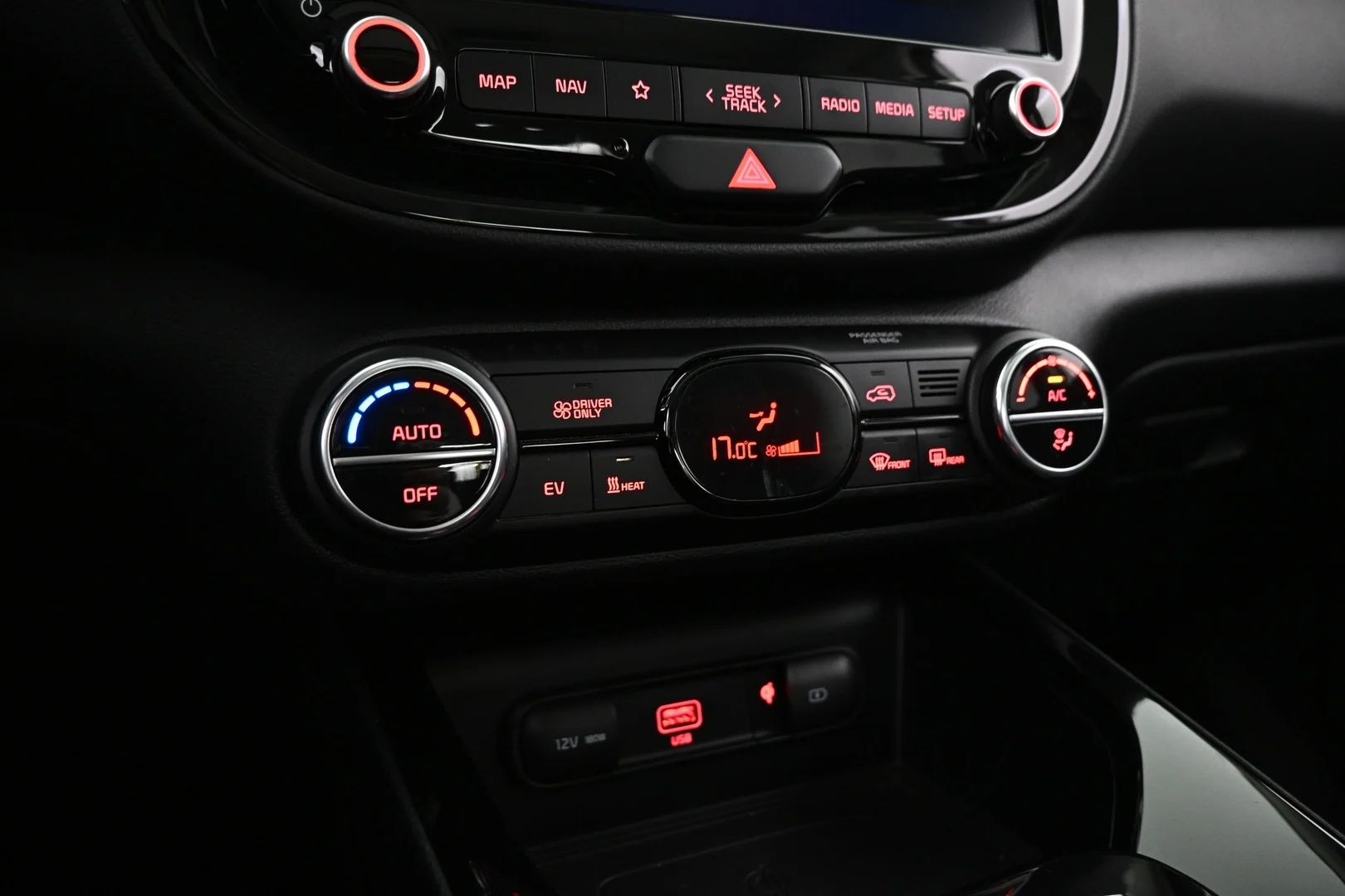 Car Image - 3BnMGAGScN5WFk4l8gI5ON