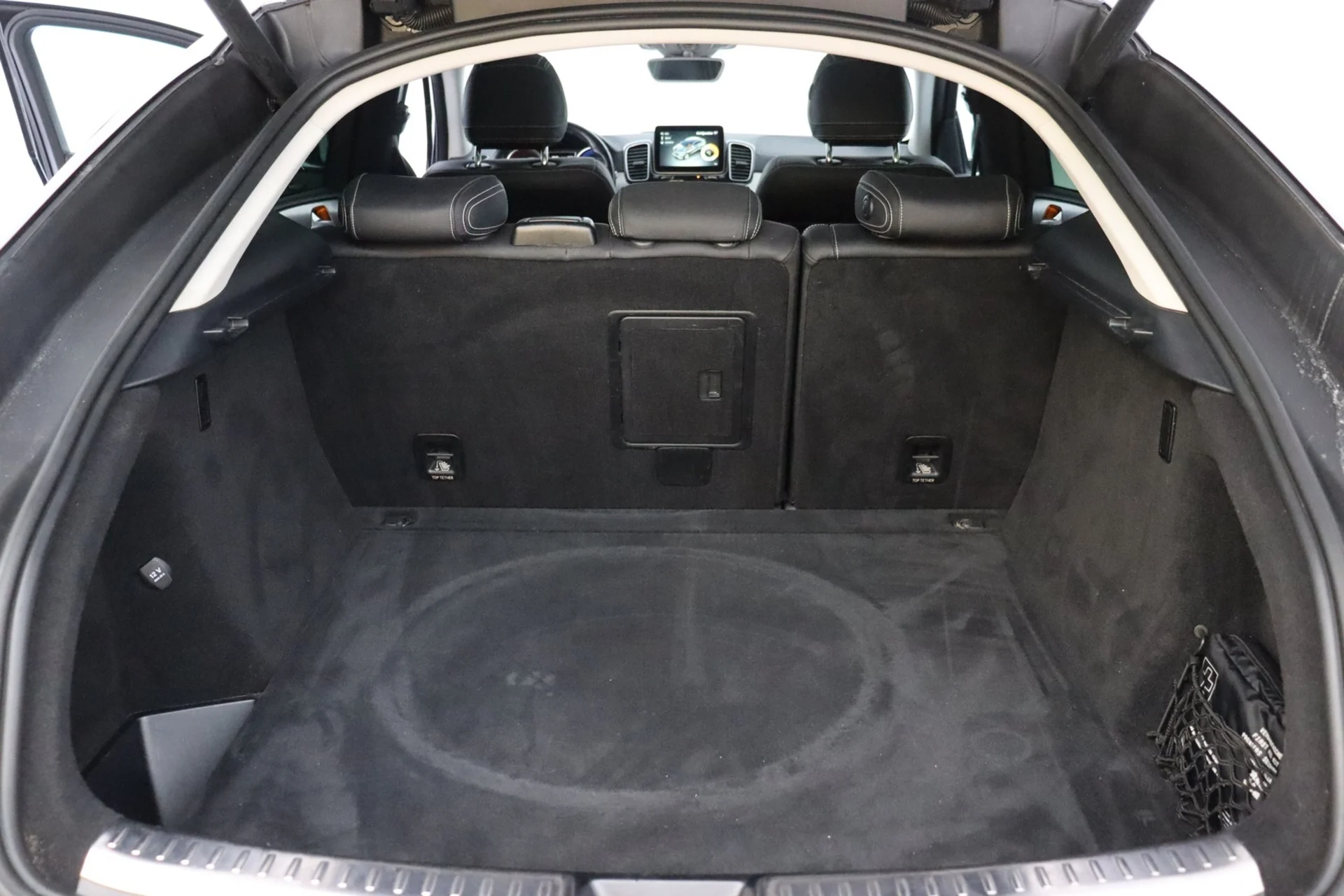 Car Image - 7J7RxJ7OjLLZJ6UFauJK1y