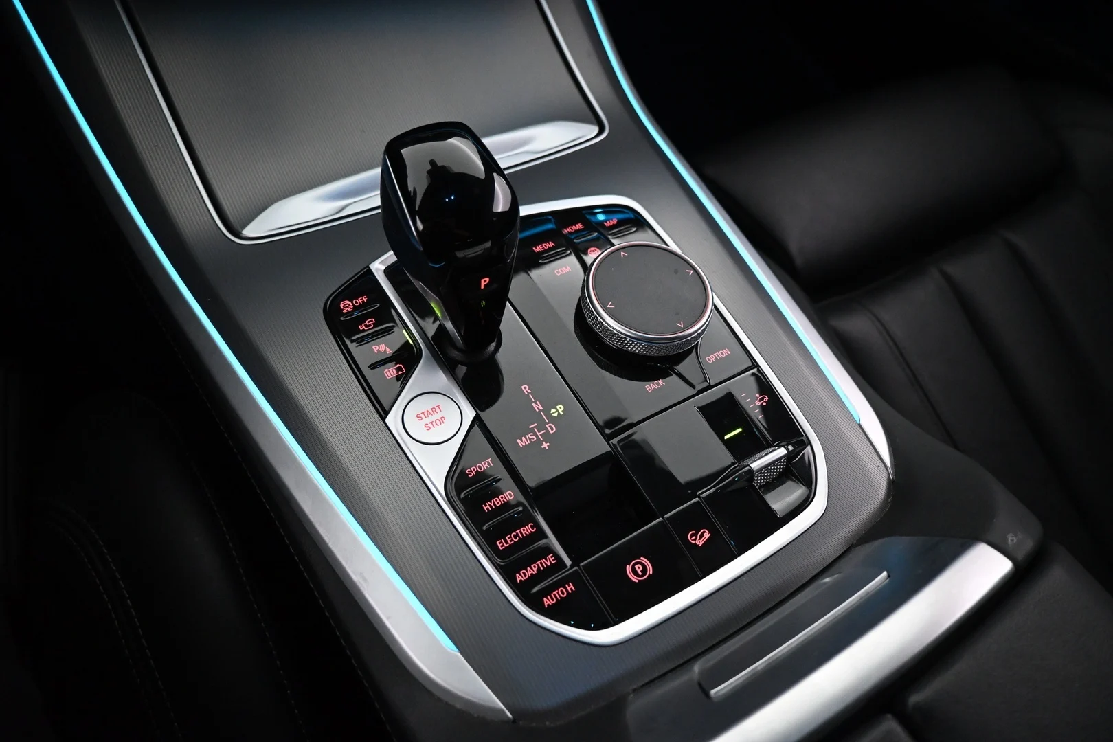 Car Image - 3JuIXUr4ibjFMEsQMz2xd2