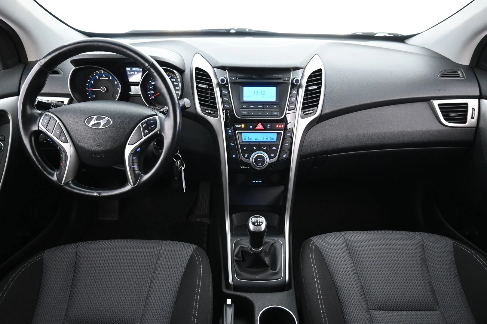 Car Image - 1TkN1u28u2hk4rjPWGfQKJ