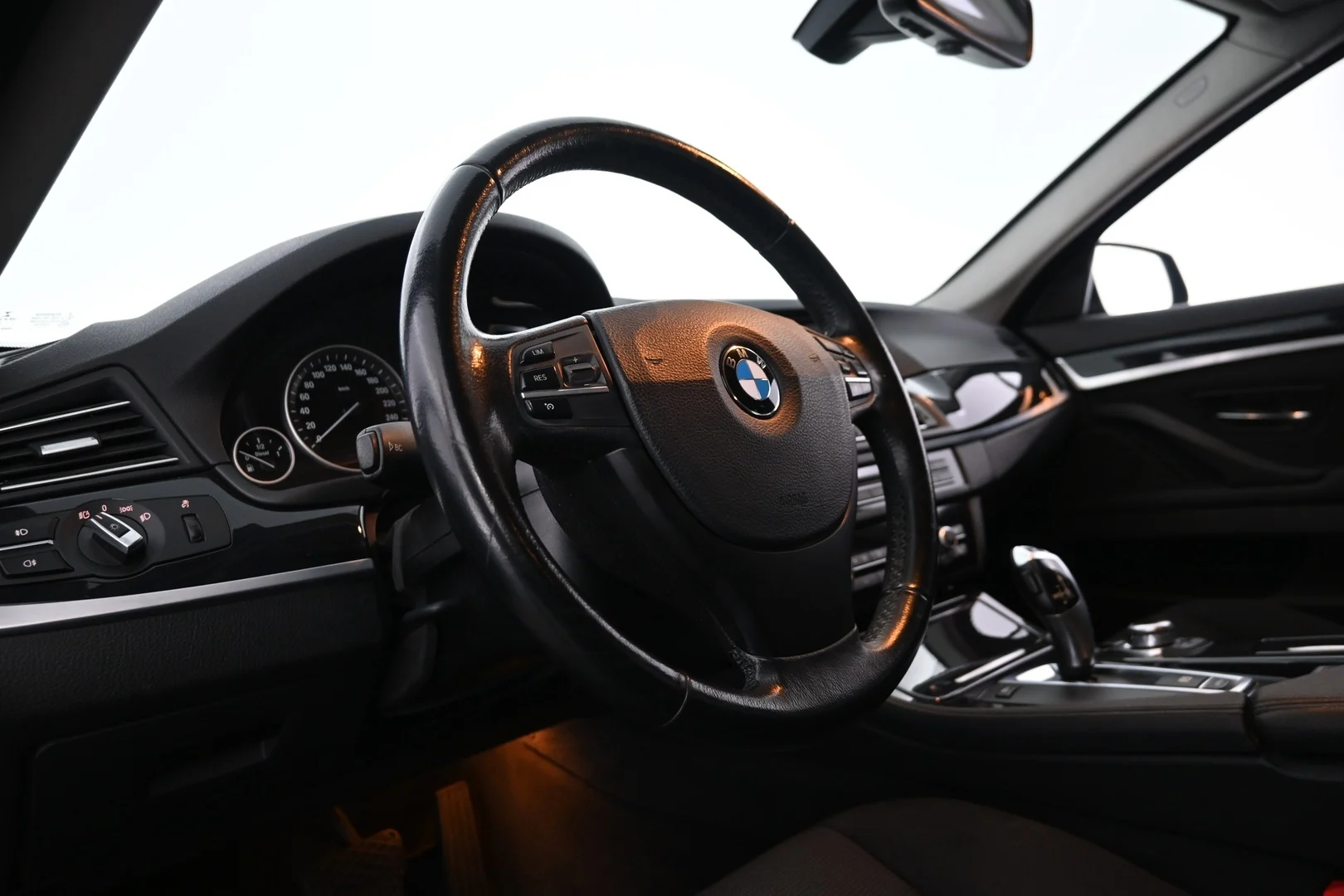 Car Image - 1Qu8pjZSz7YGQFwwP7TZvU