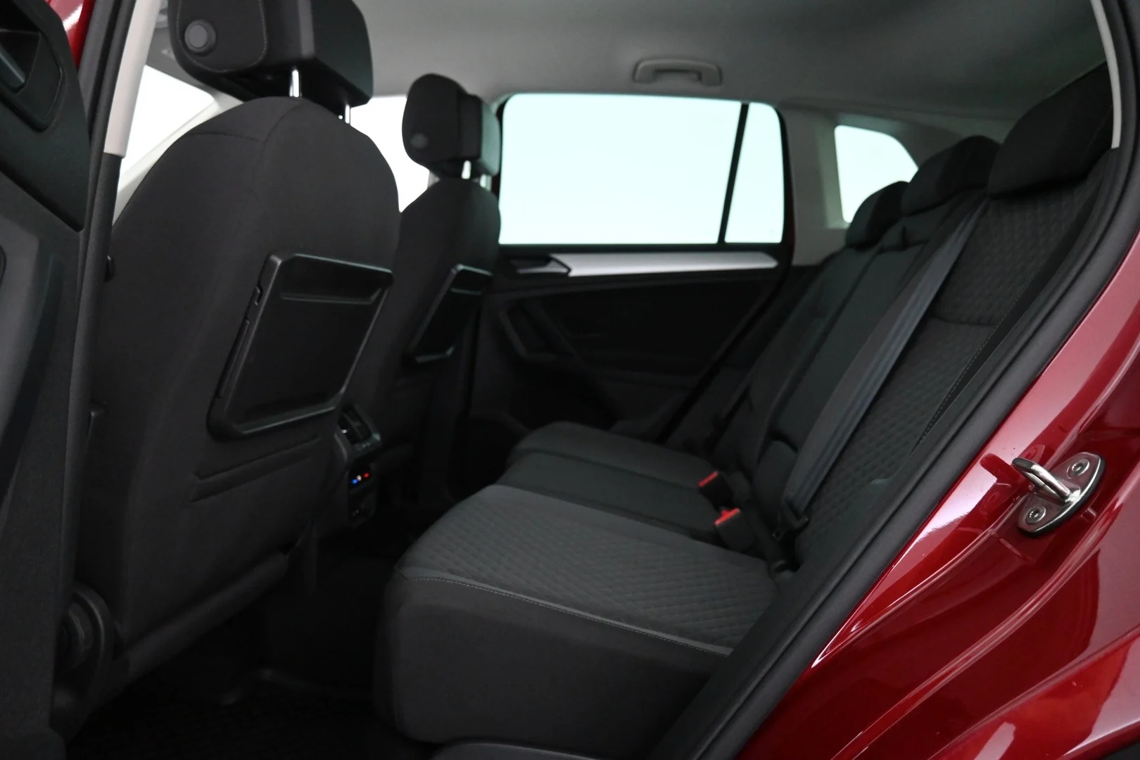 Car Image - 4CIMHLIKtVAs2B7JkNzL0f