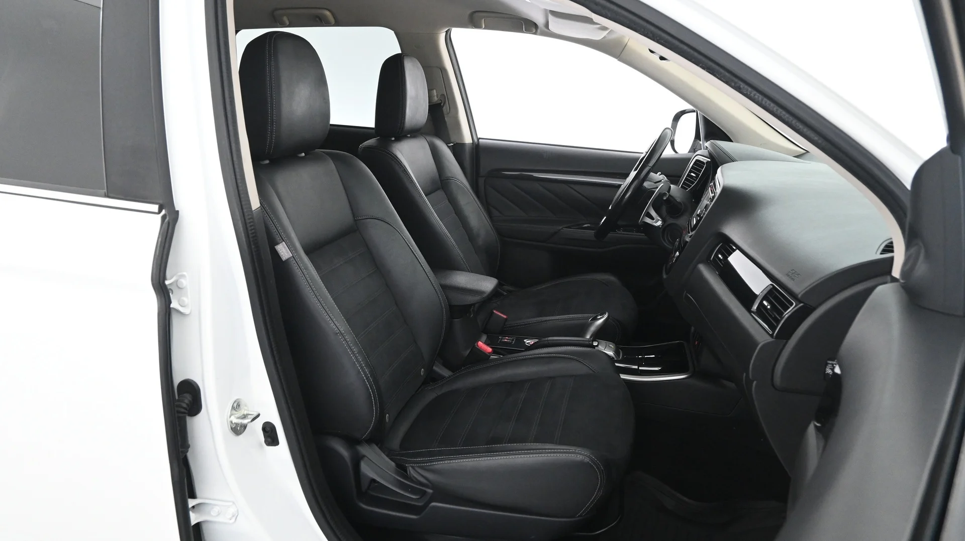 Car Image - 5VPb3AmLdWARHY0ByFhOkB