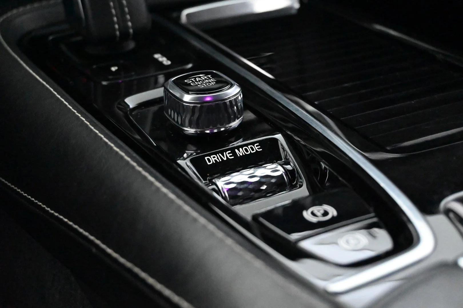 Car Image - 14ZAVykq71FzGART5gO7aq