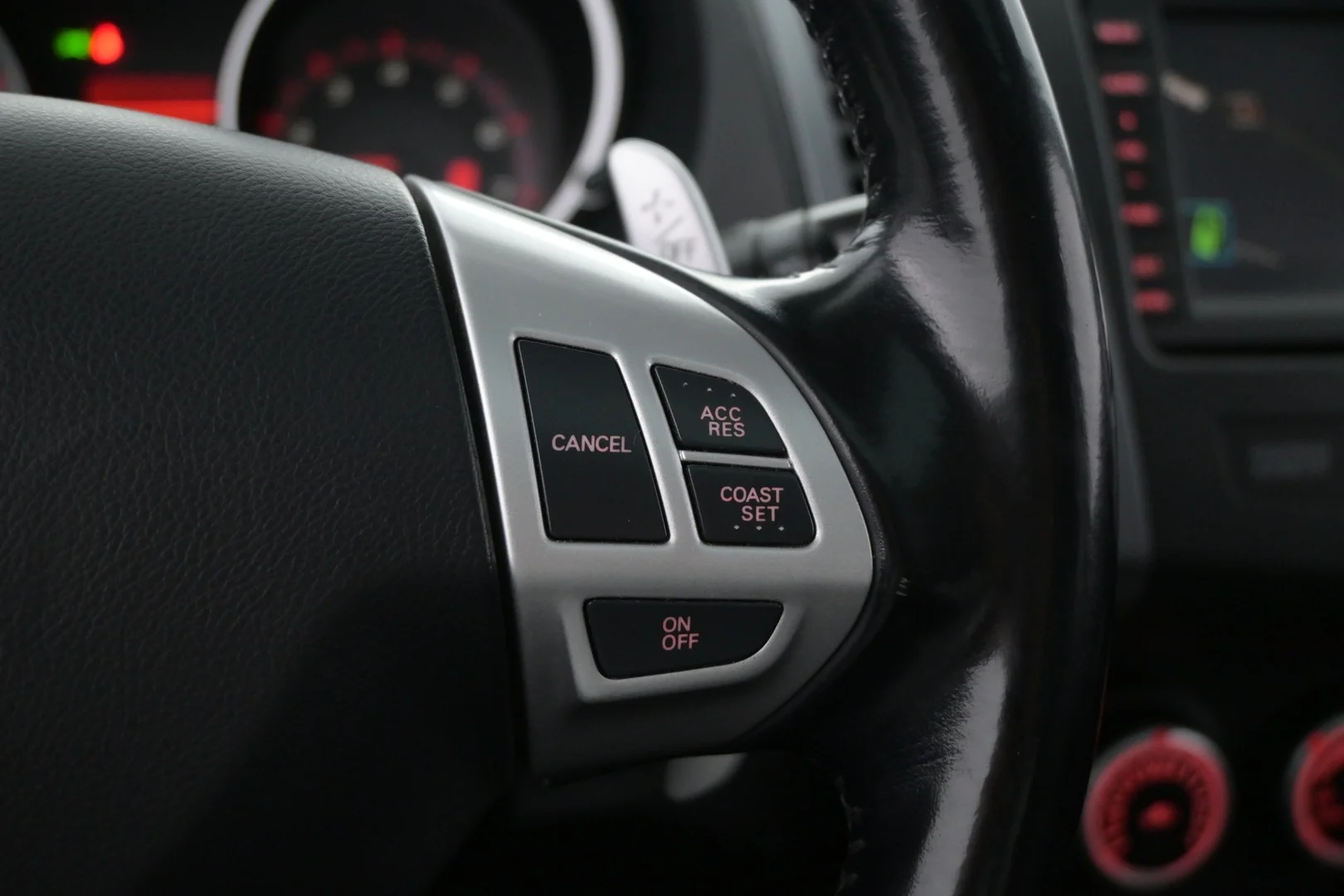 Car Image - 5b9oX0ORRZJziqx1yZTtcB