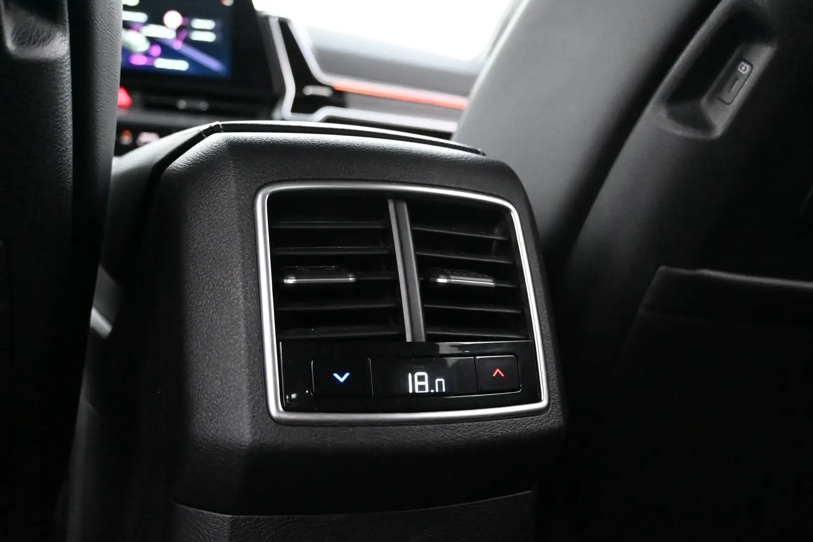 Car Image - 4S5RC6PTPbGFSrmMBFkD7G