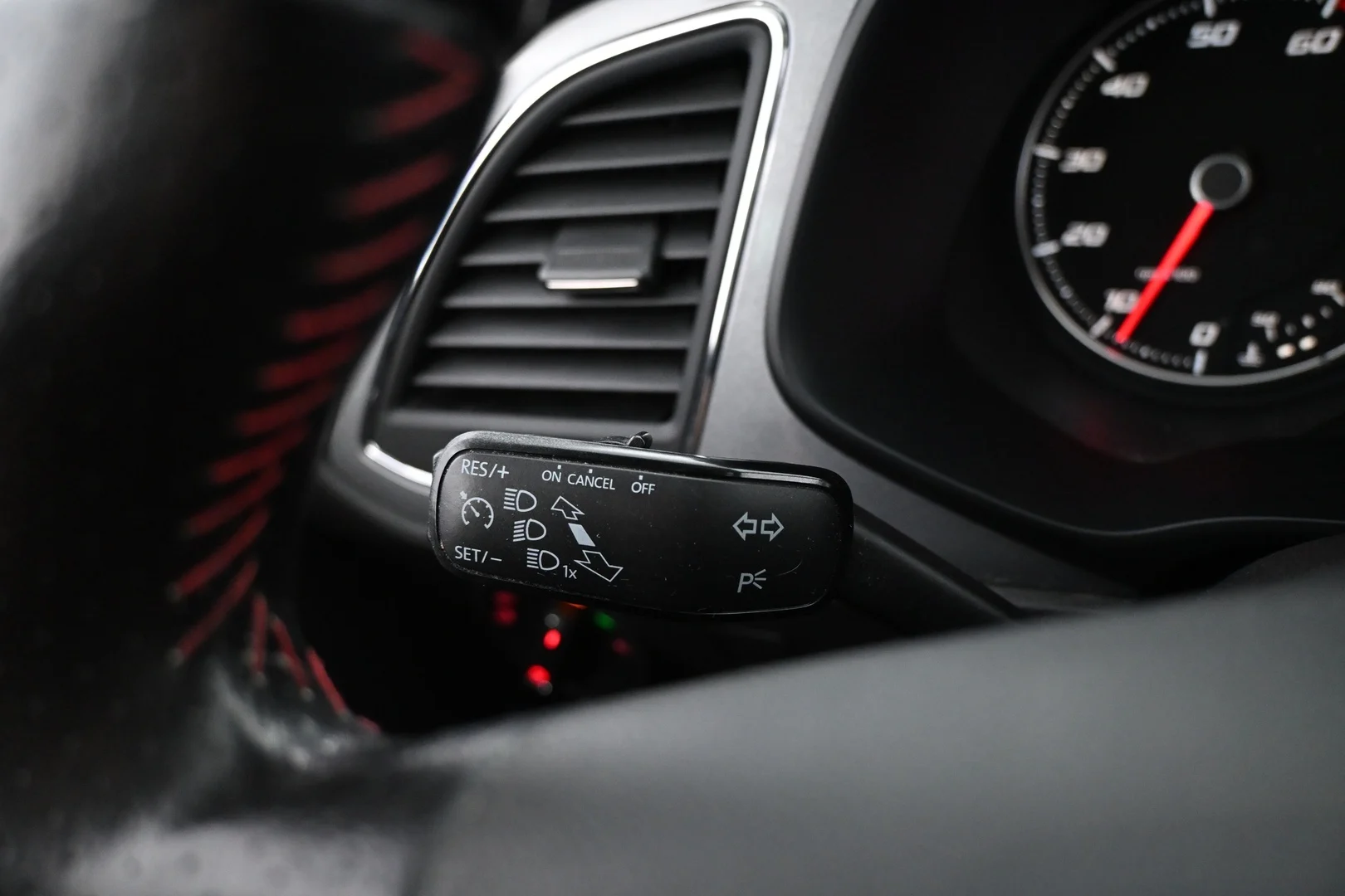 Car Image - NI5k9vGxFcFNLl0Ax0Tgm