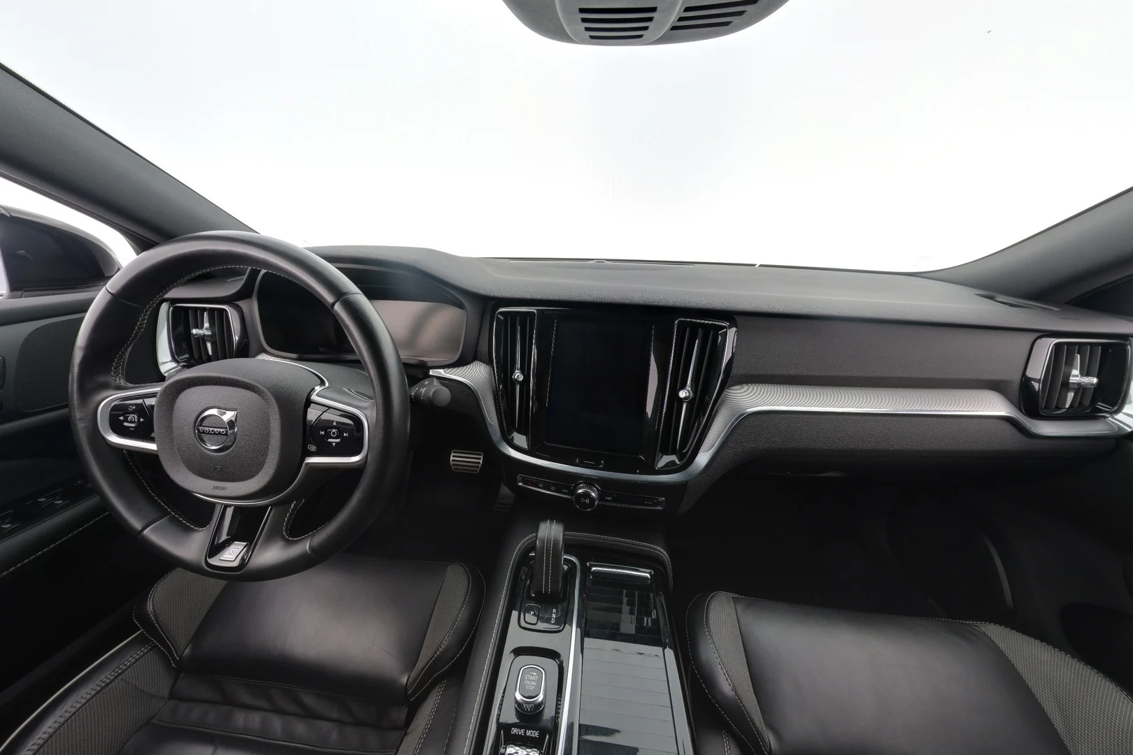 Car Image - 10Vrtq7D1rDmDQvZvlNR1A