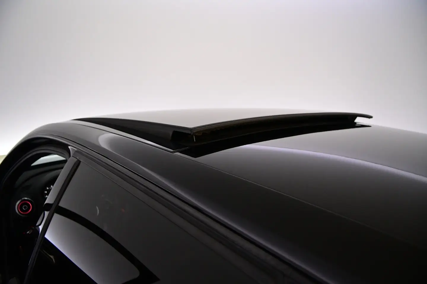 Car Image - 1YbHLCdSPqmgdphdeYn5O4
