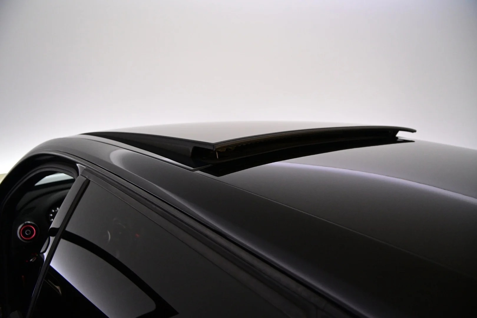 Car Image - 1YbHLCdSPqmgdphdeYn5O4