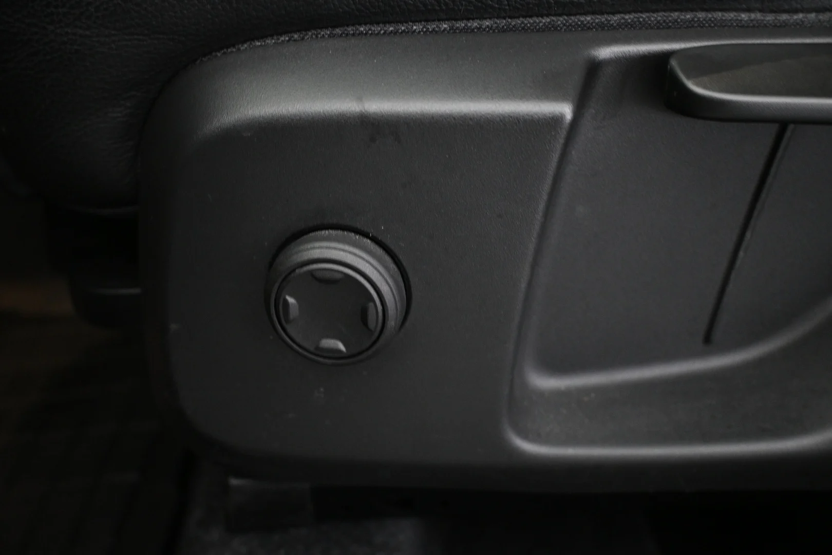 Car Image - 7rG08fwJvciQWh9rmcXSYx